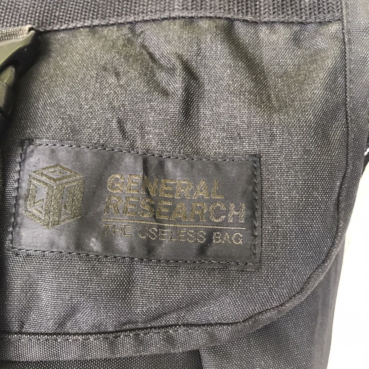 General Research General Research 1999 Messenger Bag Size ONE SIZE - 4 Thumbnail