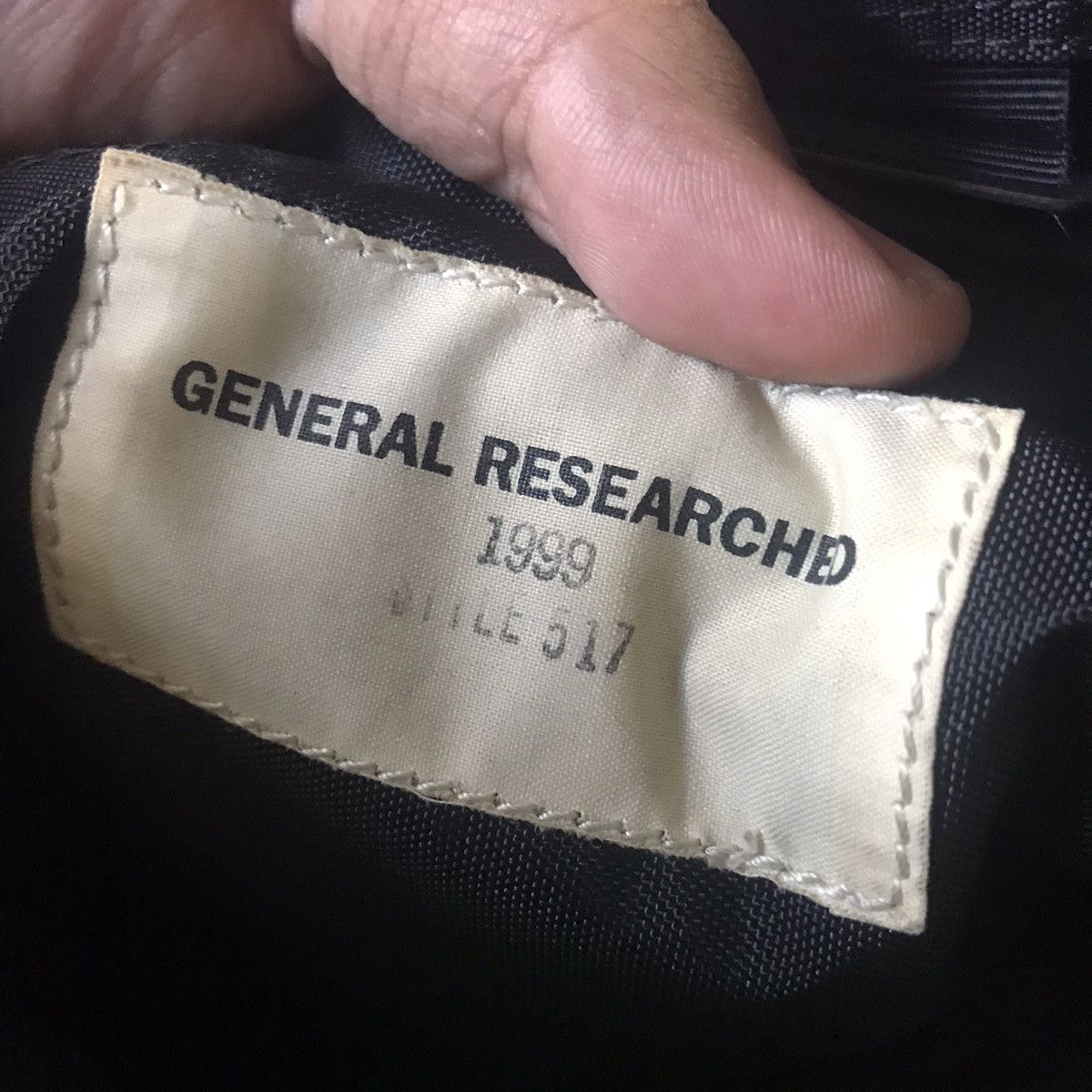 General Research General Research 1999 Messenger Bag Size ONE SIZE - 6 Thumbnail