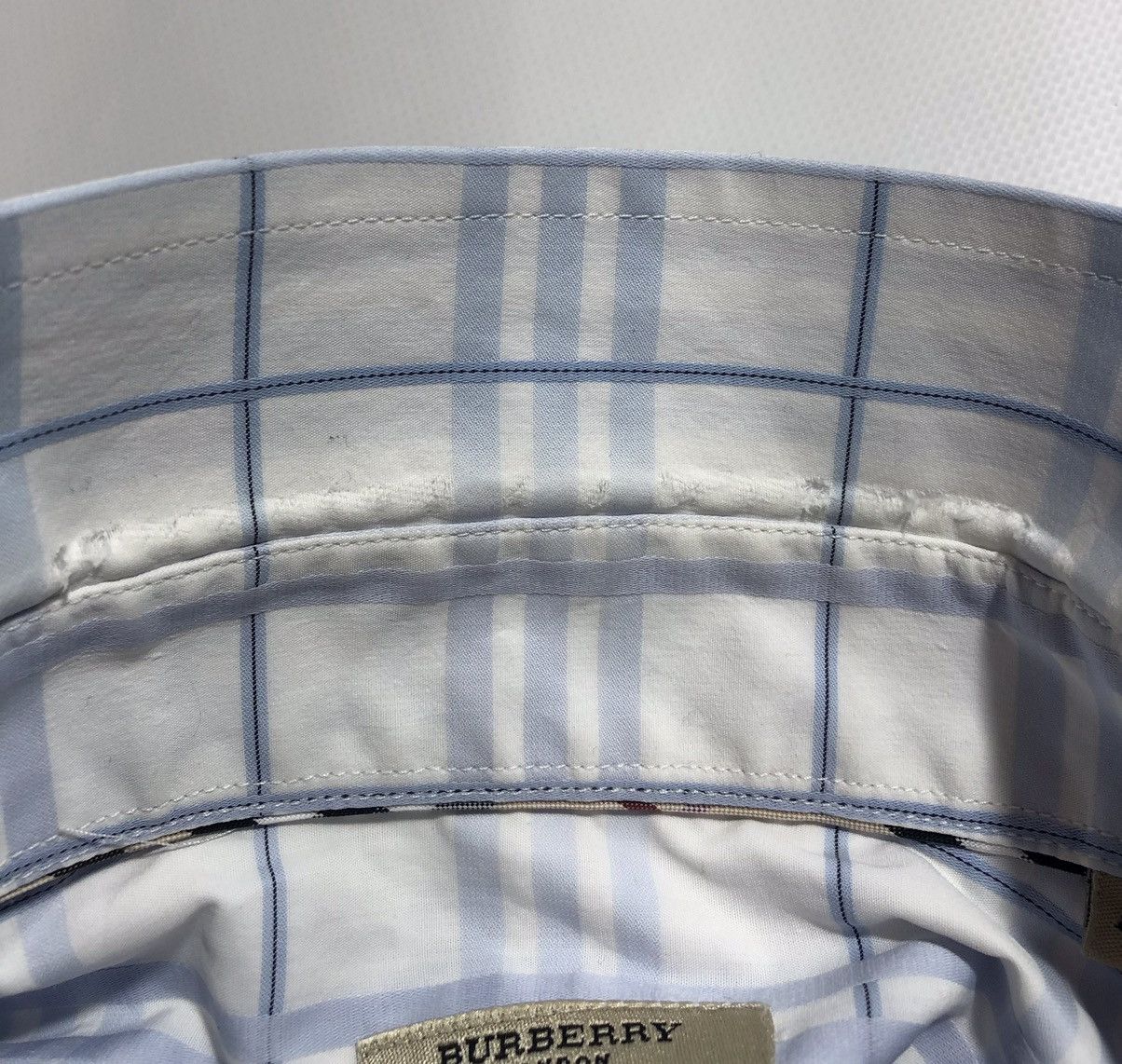 Burberry Burberry vintage shirt 40 size Size US L / EU 52-54 / 3 - 12 Thumbnail