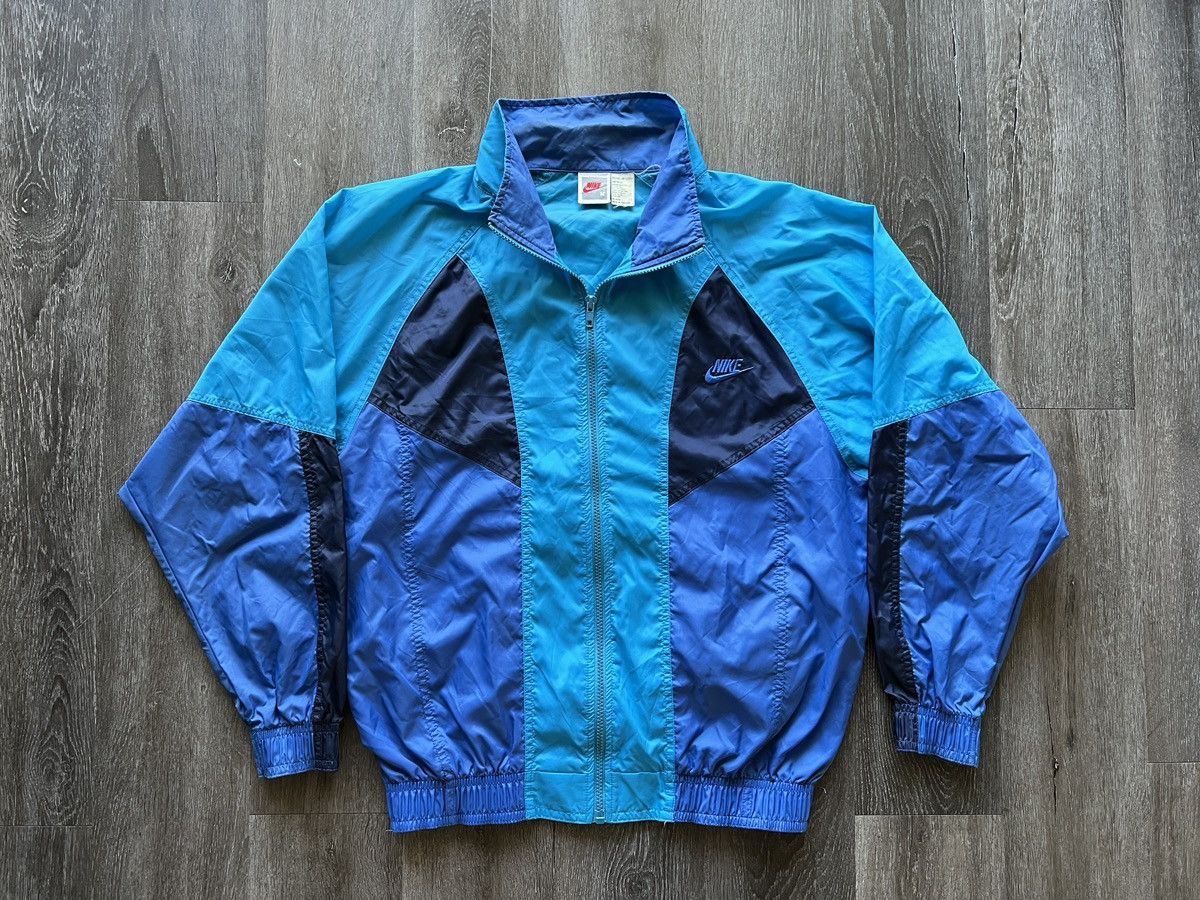 Nike aqua windbreaker on sale