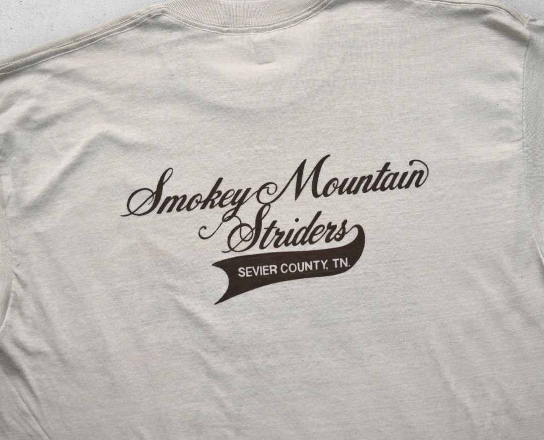 Vintage Vintage Smokey Mountain Striders T-Shirt (XL) Size US XL / EU 56 / 4 - 4 Thumbnail