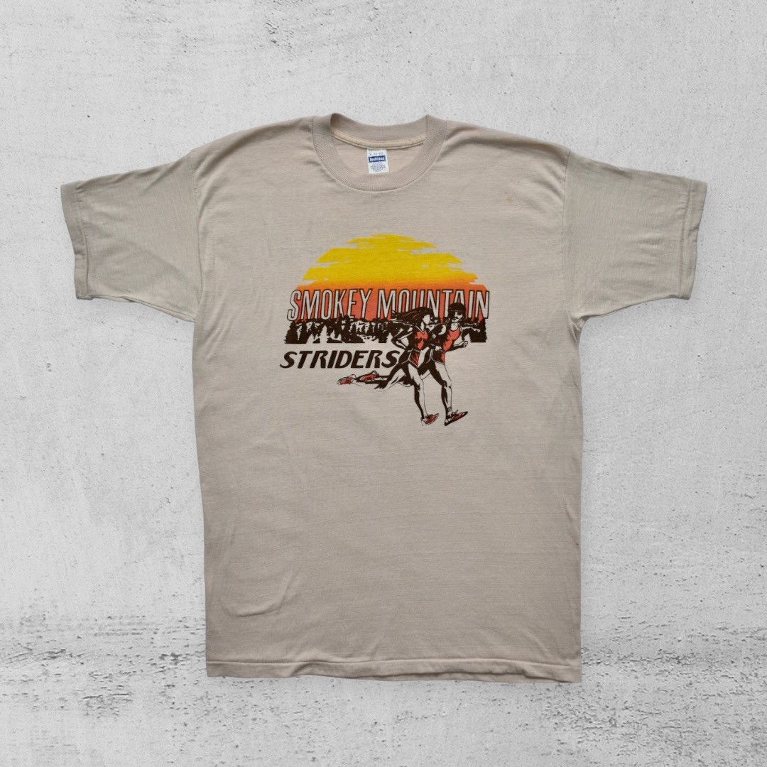 Vintage Vintage Smokey Mountain Striders T-Shirt (XL) Size US XL / EU 56 / 4 - 1 Thumbnail