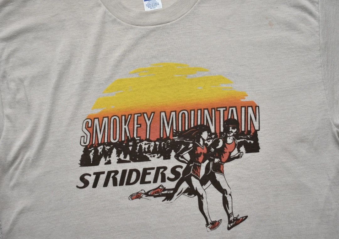 Vintage Vintage Smokey Mountain Striders T-Shirt (XL) Size US XL / EU 56 / 4 - 3 Thumbnail