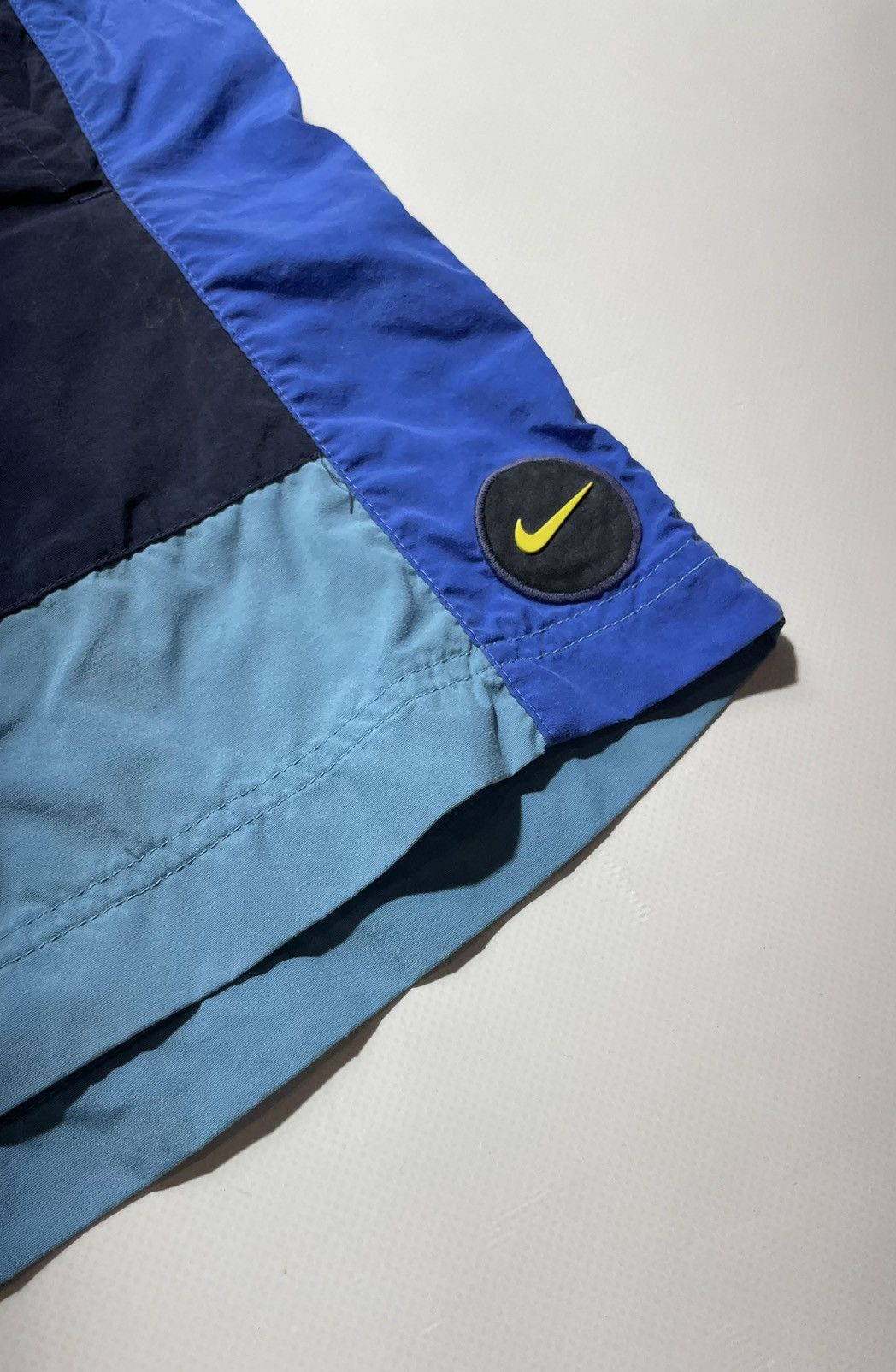 Vintage Nike Vintage Shorts Size US 30 / EU 46 - 3 Thumbnail