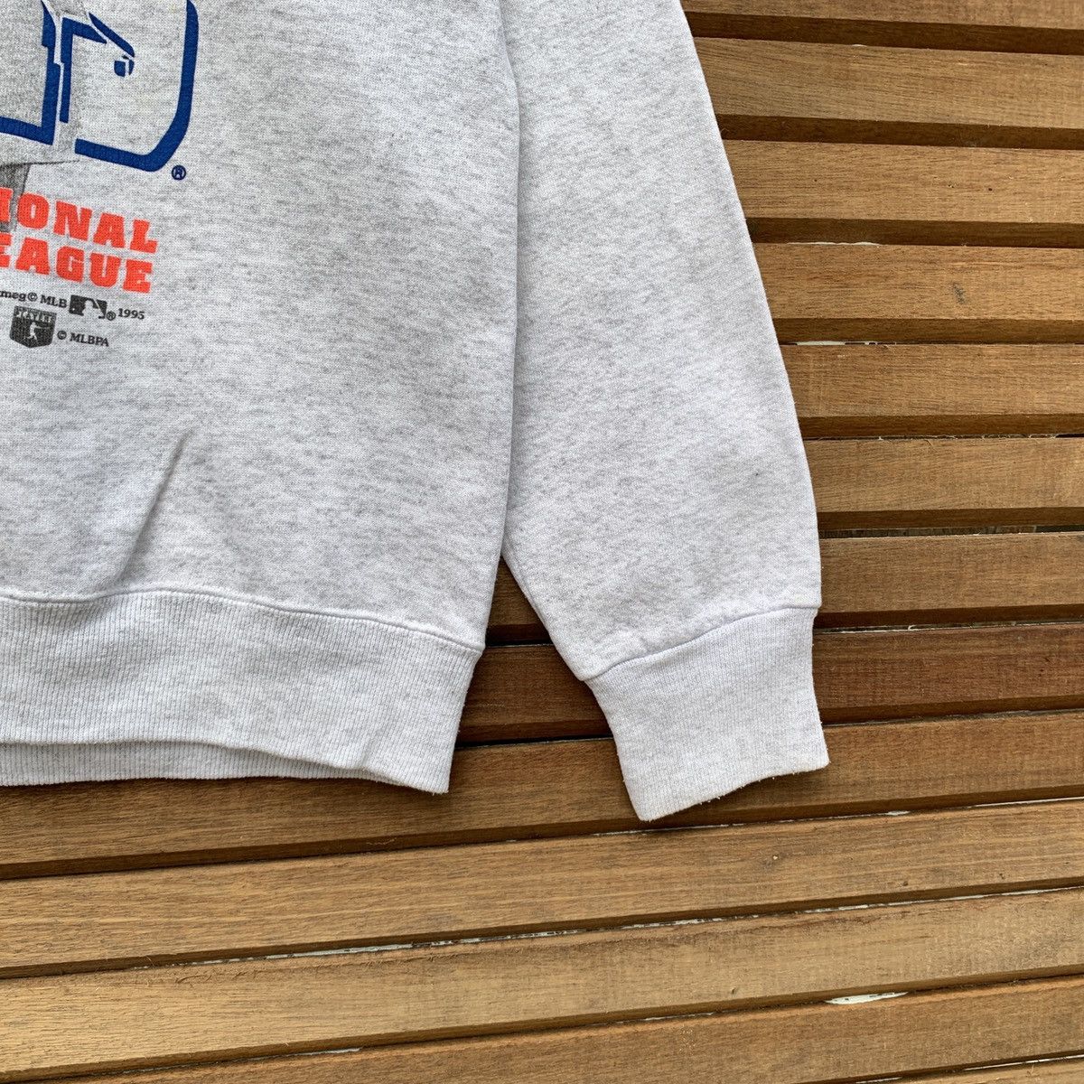 MLB VINTAGE 90s NUTMEG MLB 1995 DODGERS HEDEO NOMO BASEBALL CREW Size US L / EU 52-54 / 3 - 6 Thumbnail