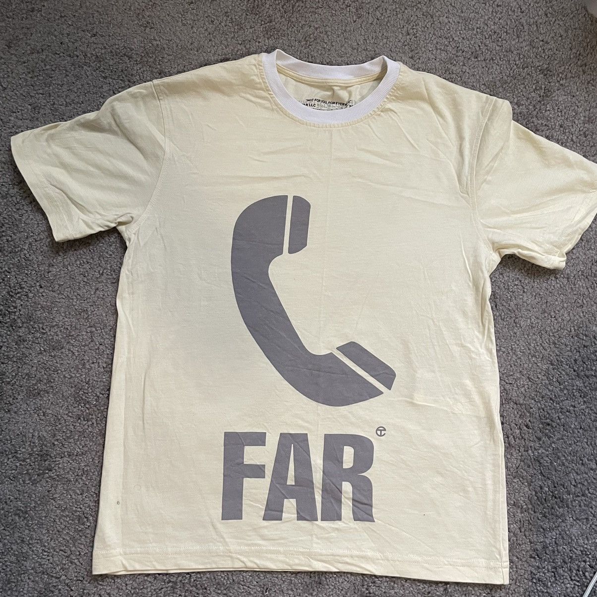 Telfar Telfar Phone Print T-shirt in Yellow Size XS Size US XS / EU 42 / 0 - 1 Thumbnail
