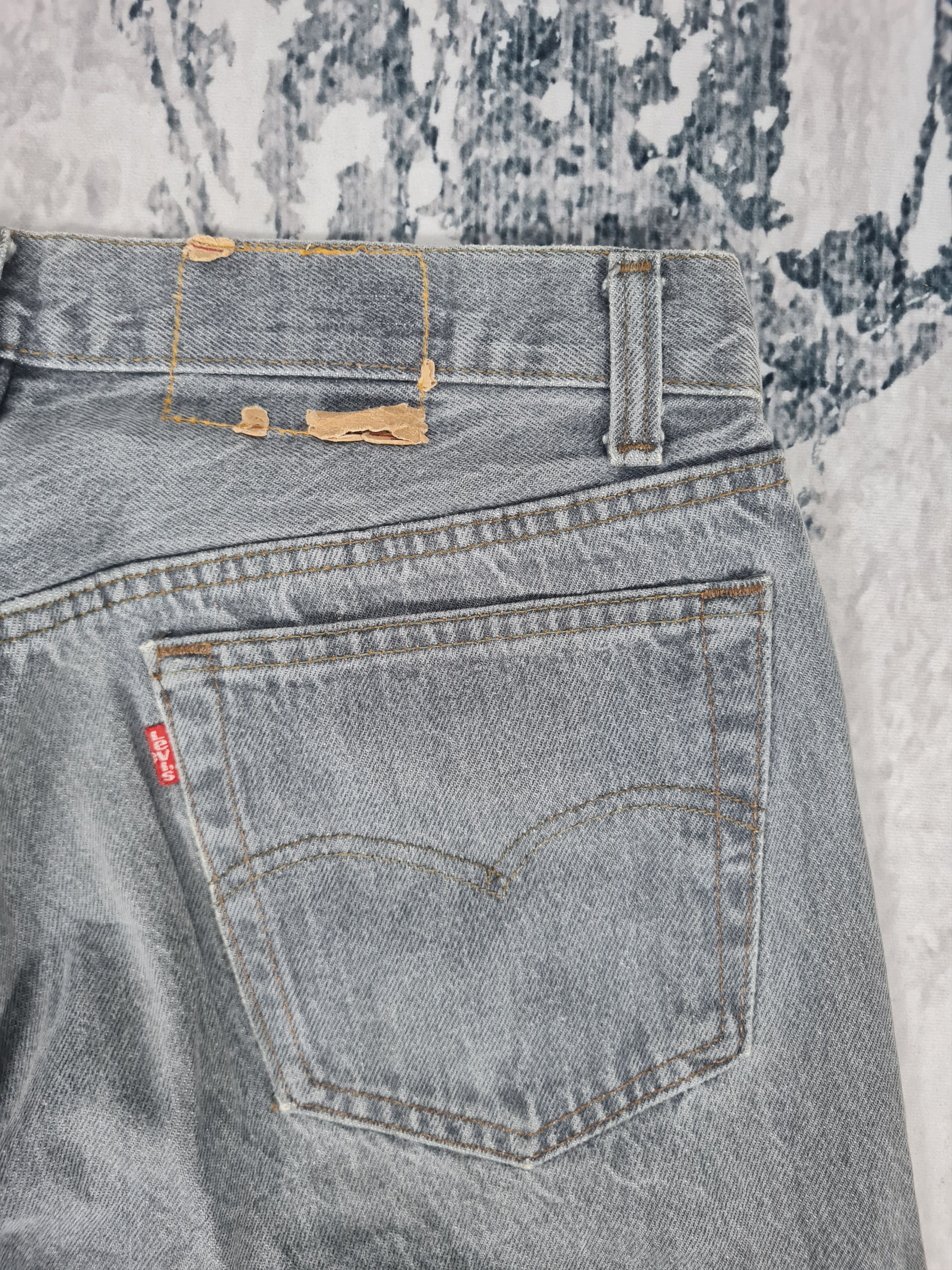 Levi's Vtg LEVIS 501 Rusty Stain Faded Distressed 32x29 Jeans L0028 Size US 32 / EU 48 - 9 Thumbnail
