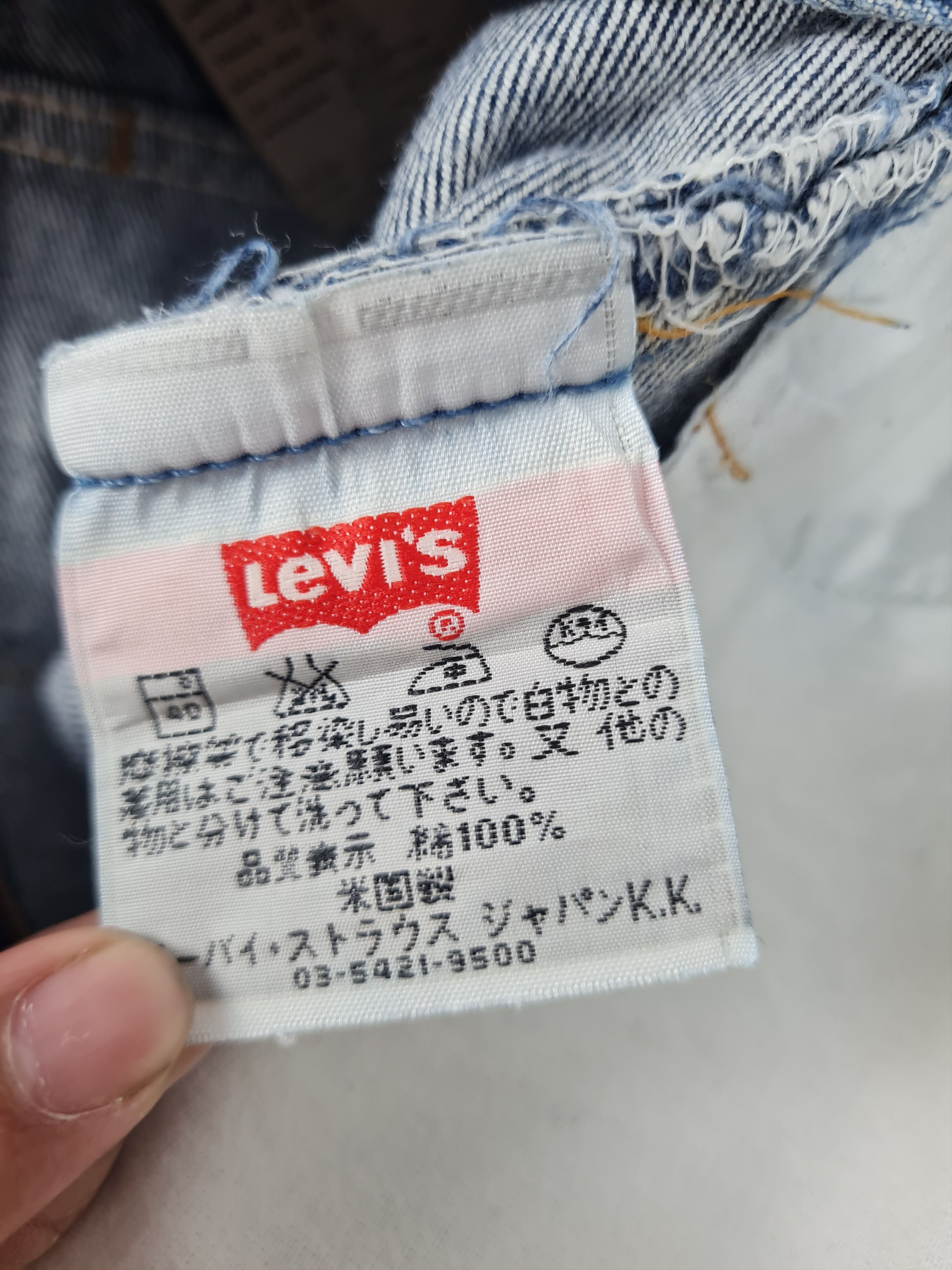 Levi's Vintage Clothing Vintage LEVIS 501 Medium Wash Made In USA 30x31 Jeans L0009 Size US 30 / EU 46 - 13 Thumbnail