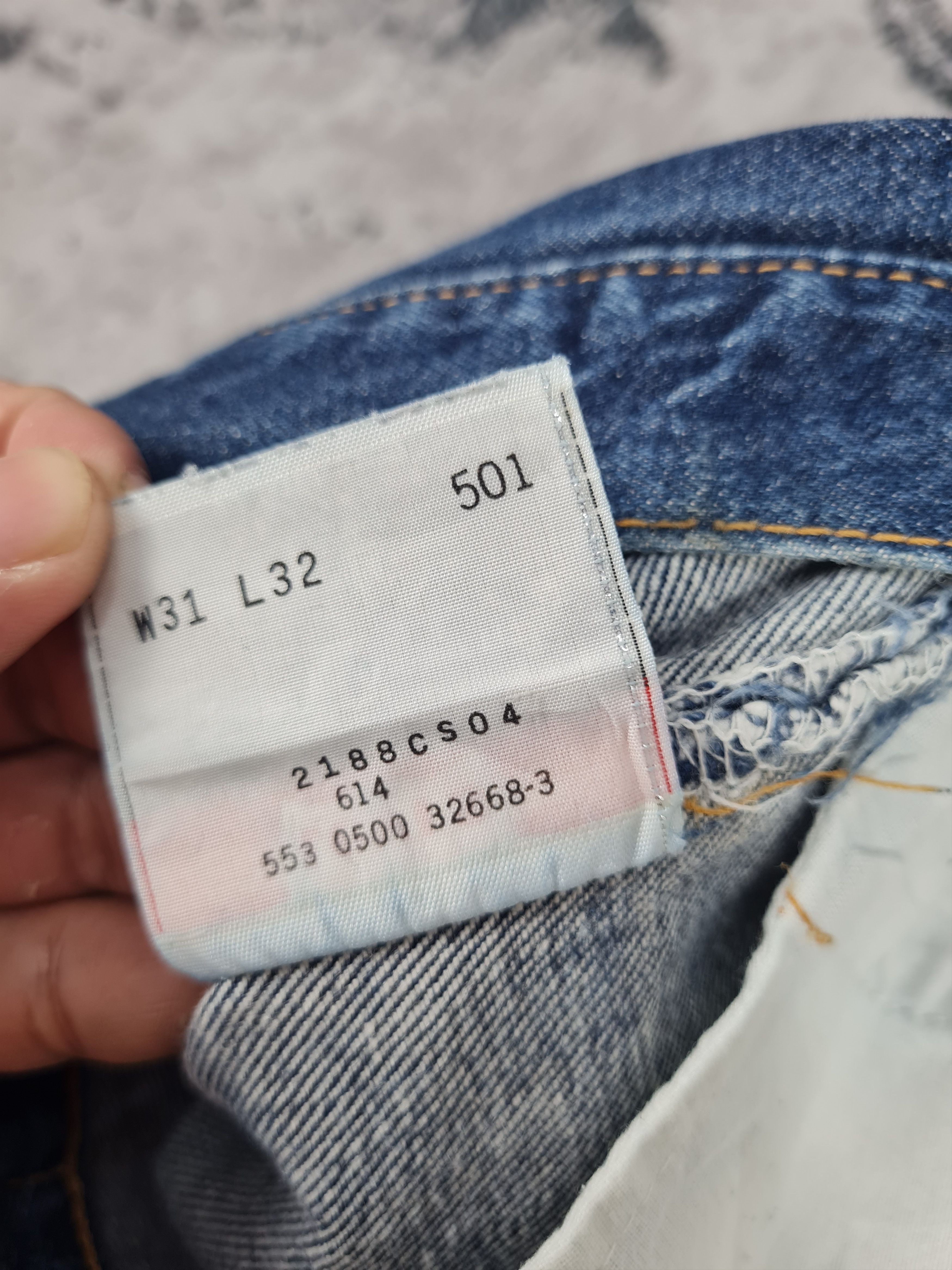 Levi's Vintage Clothing Vintage LEVIS 501 Medium Wash Made In USA 30x31 Jeans L0009 Size US 30 / EU 46 - 14 Thumbnail