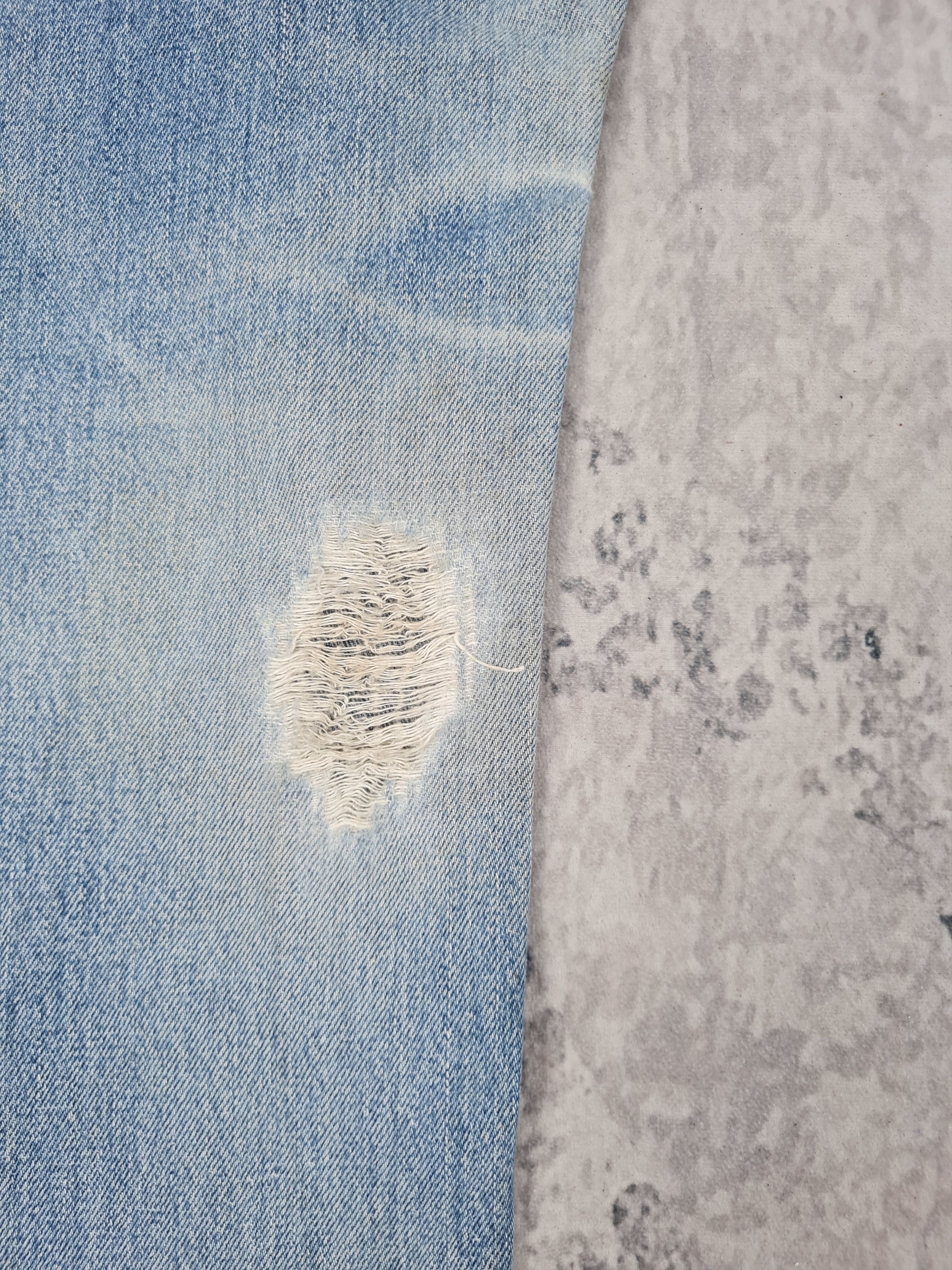Levi's Vintage Clothing Vintage LEVIS 505 Sun Faded Distressed 33x28.5 Jeans L0041 Size US 33 - 8 Thumbnail