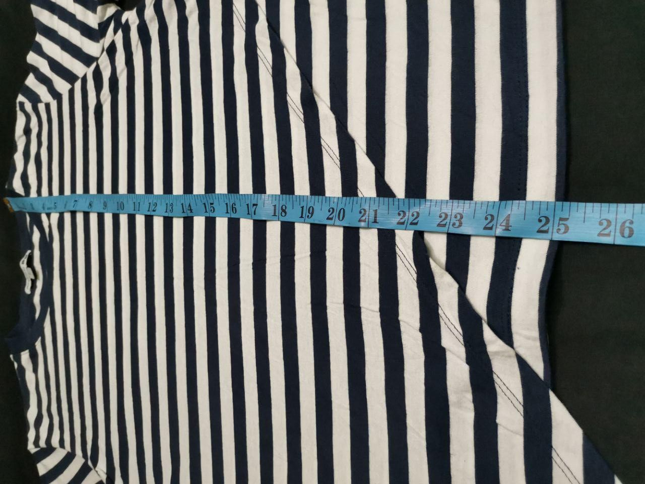 JW Anderson × Uniqlo J.W Anderson Rare Design Small XL Size Size US M / EU 48-50 / 2 - 7 Thumbnail