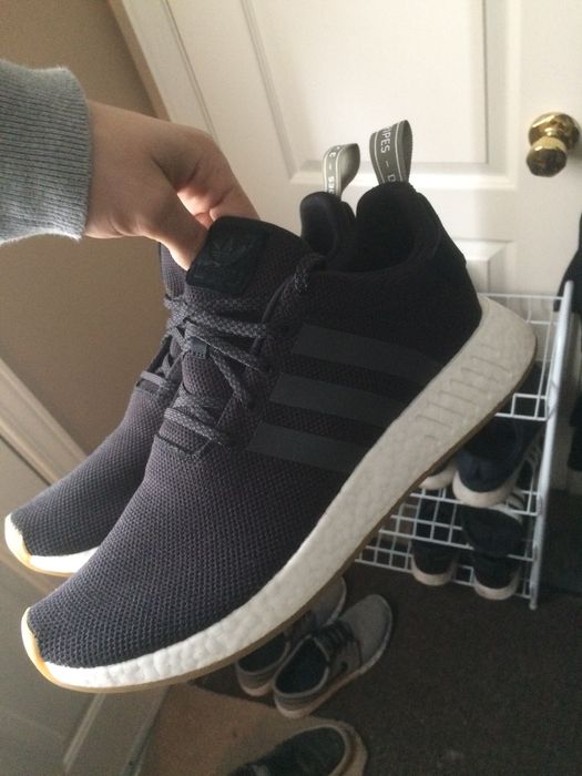 Adidas Nmd R2 Black/gum