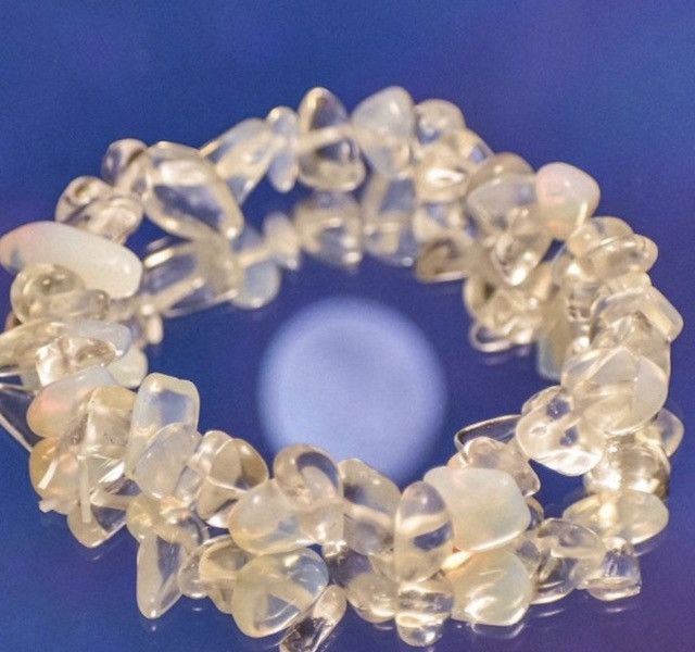 Jewelry Opalite chip beaded bracelet Size ONE SIZE - 1 Thumbnail