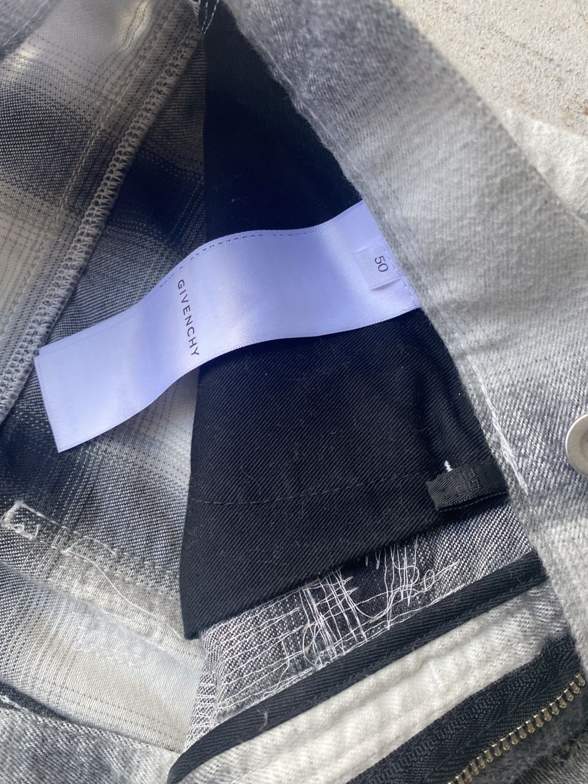 Givenchy GIVENCHY DISTRESSED FLANNEL DENIM | BLK & WHT Size US 34 / EU 50 - 4 Thumbnail