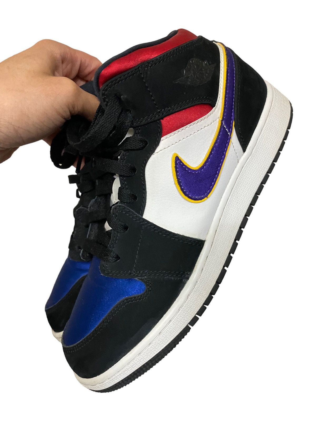 Air jordan 1 mid se gs rivals online