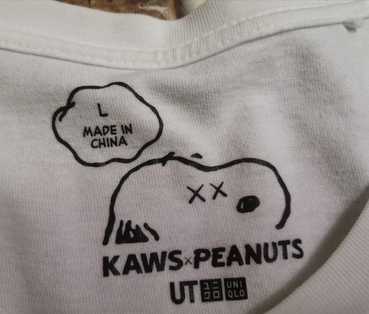 Cartoon Network × Kaws × Vintage Kaws X Peanuts Snoopy Pocket Tee rare Size US L / EU 52-54 / 3 - 3 Thumbnail