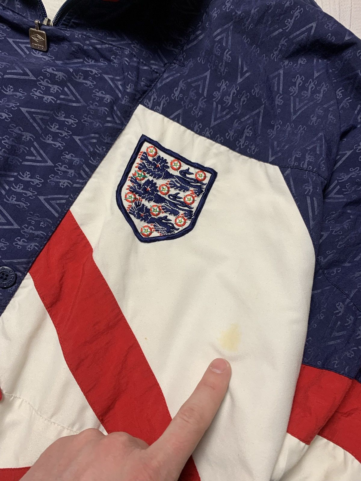 Umbro × Vintage Vintage England soccer track jacket Umbro monogram rare M/L Size US M / EU 48-50 / 2 - 4 Thumbnail