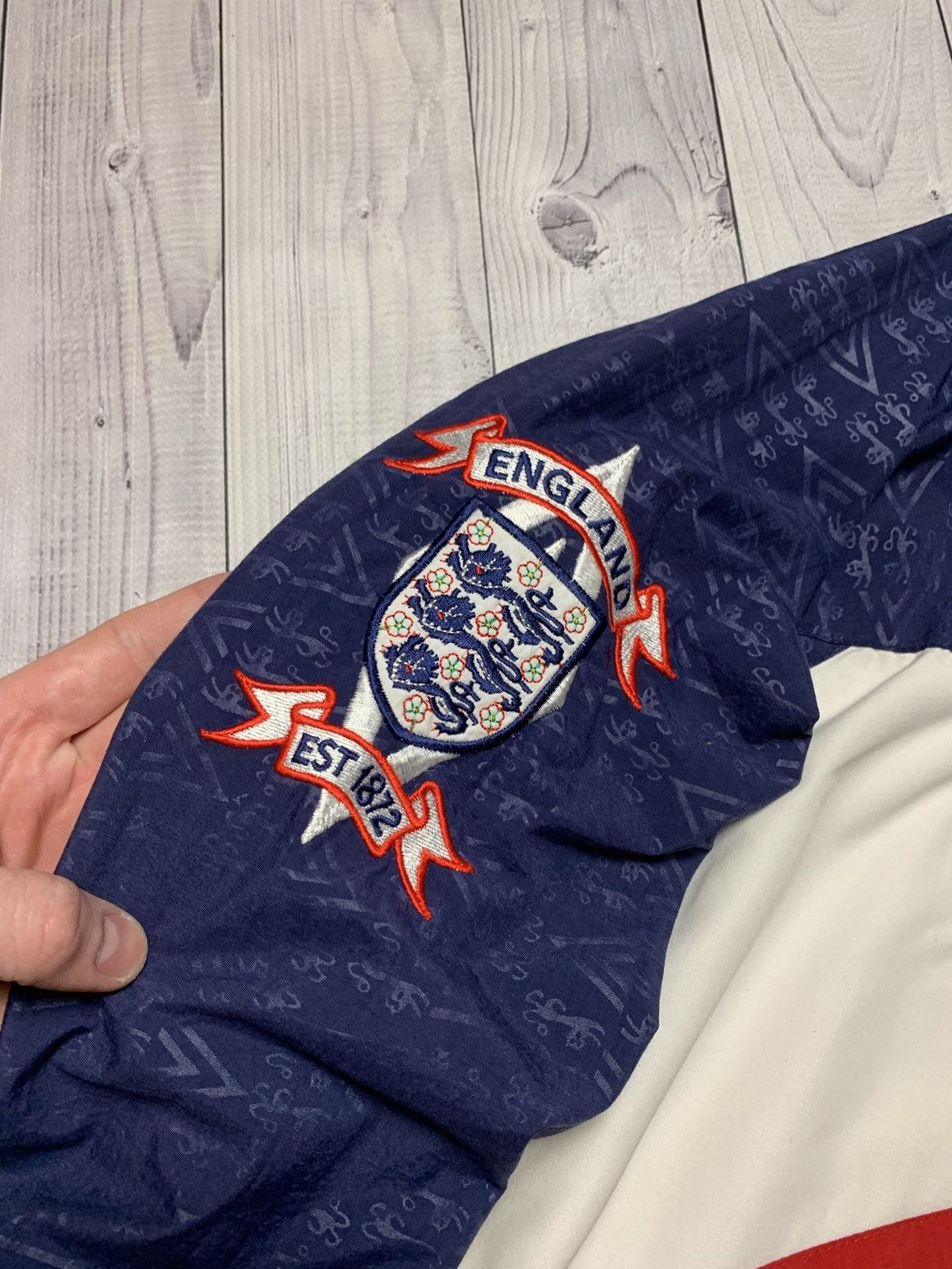 Umbro × Vintage Vintage England soccer track jacket Umbro monogram rare M/L Size US M / EU 48-50 / 2 - 7 Thumbnail