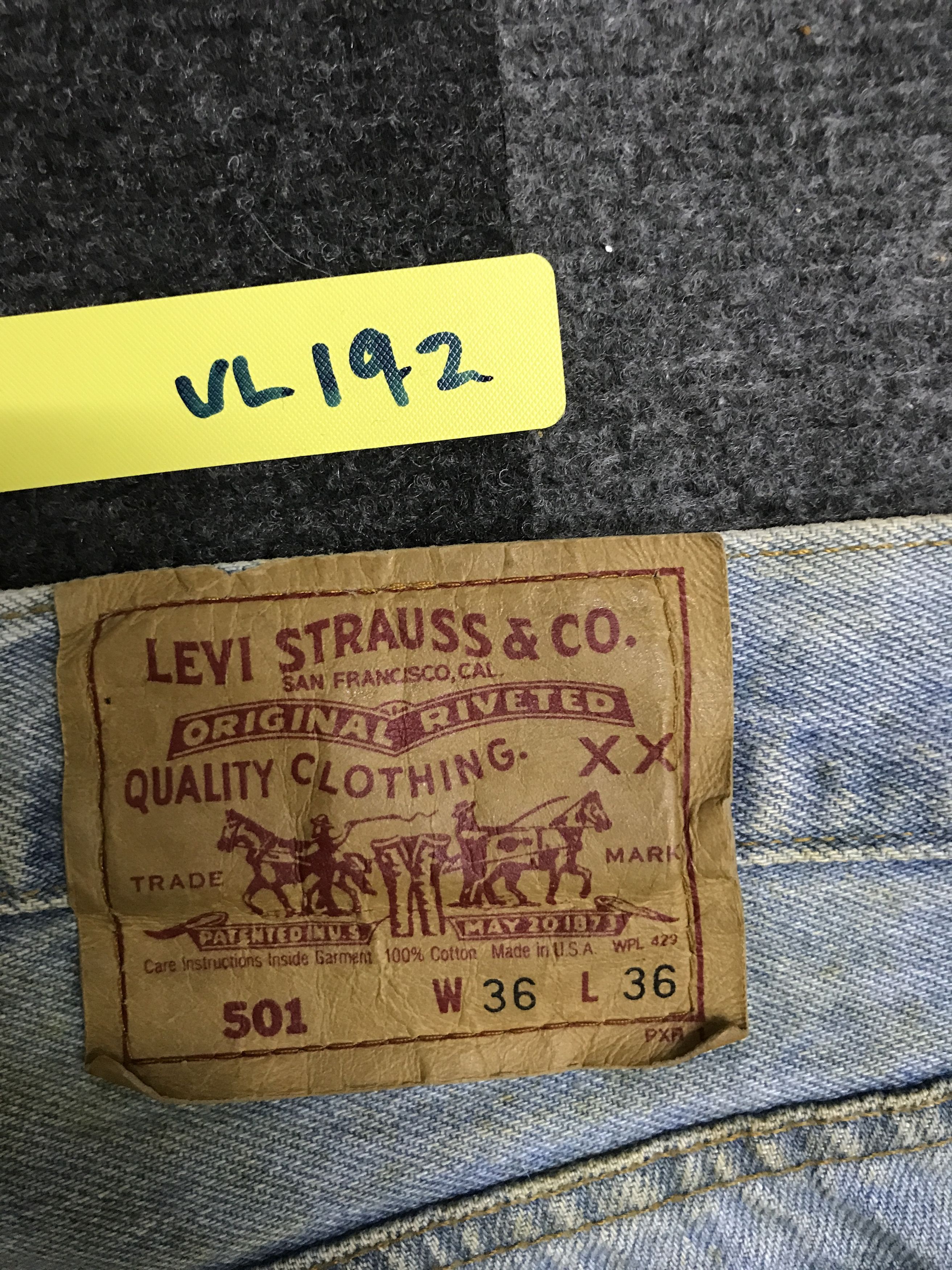 Levi's VL192- Vintage Levis 501 Stained Dirty Light Wash Jeans Size US 33 - 17 Thumbnail