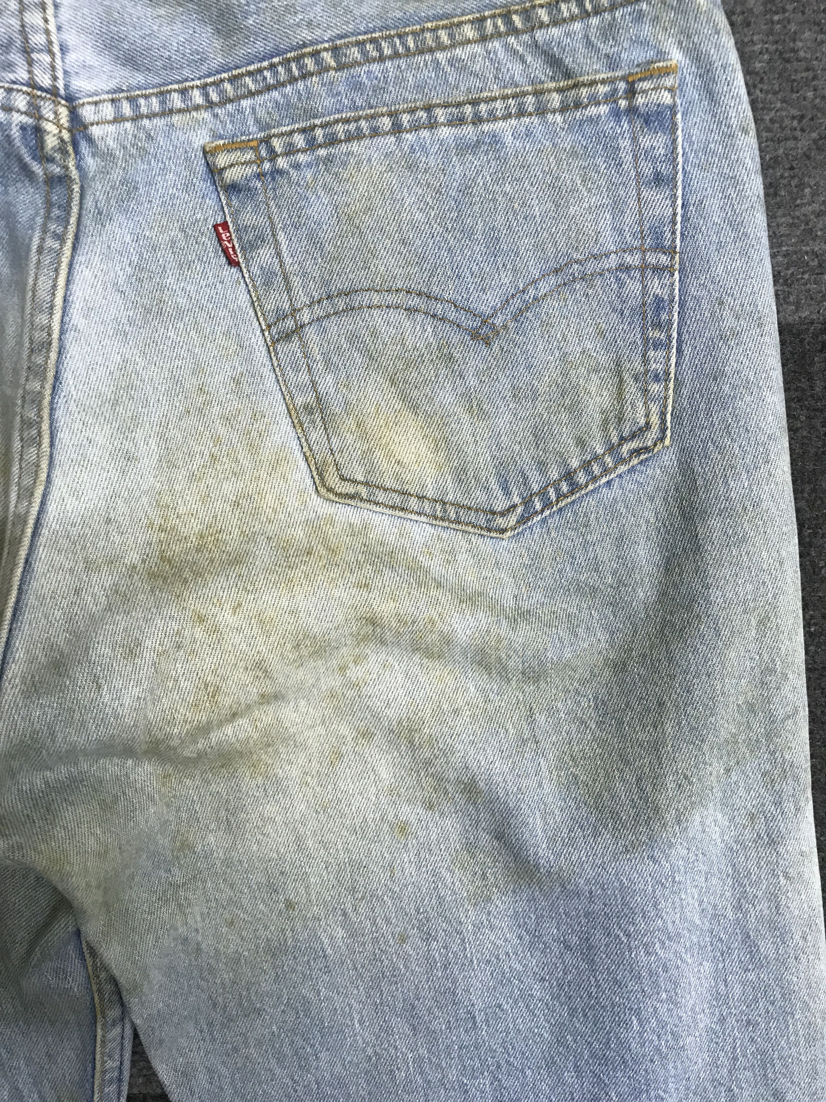 Levi's VL192- Vintage Levis 501 Stained Dirty Light Wash Jeans Size US 33 - 13 Thumbnail