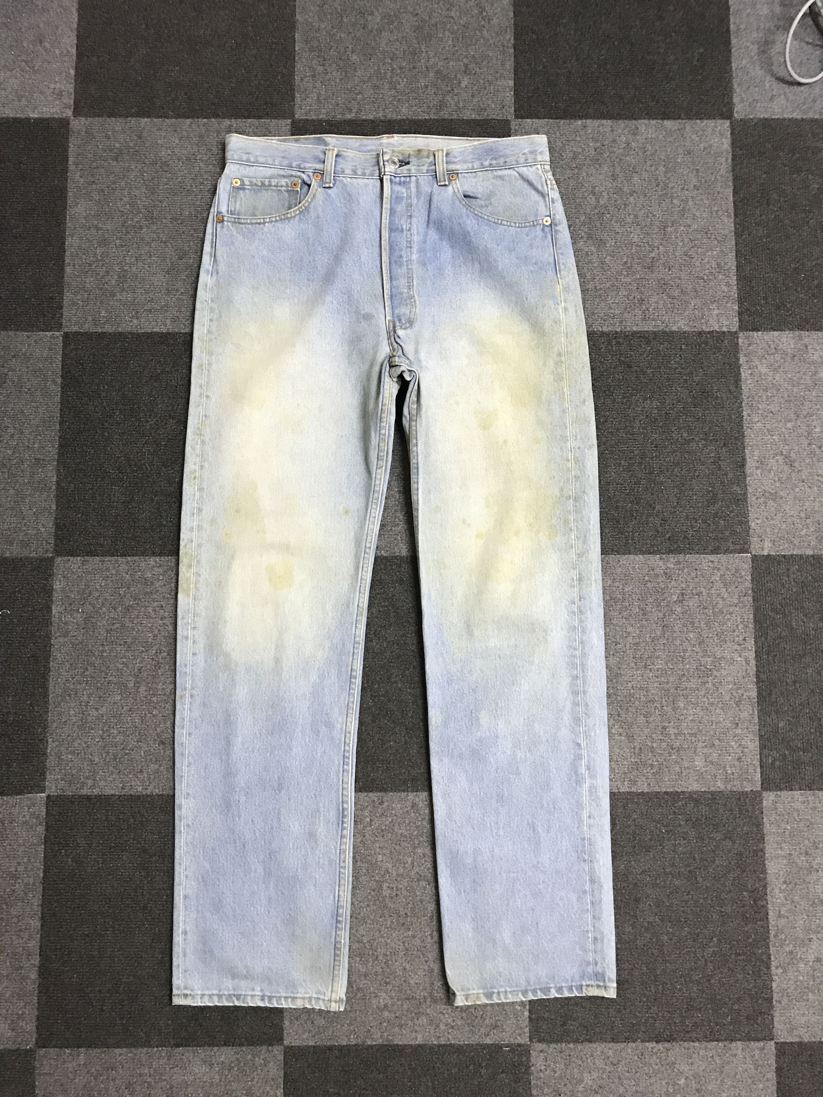 Image of Vl192- Vintage Levis 501 Stained Dirty Light Wash Jeans, Men's (Size 33)