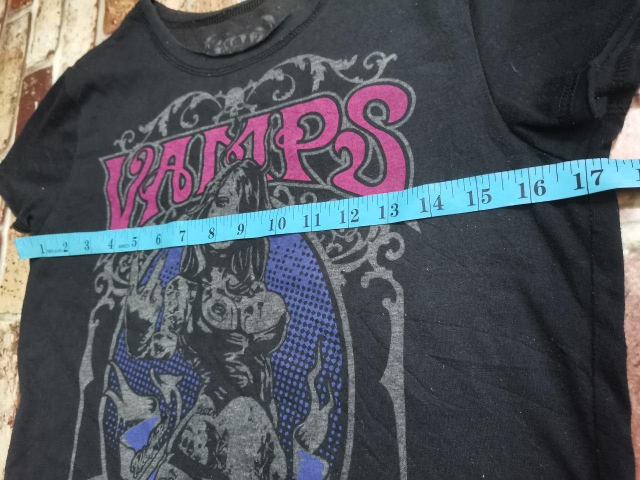 Vintage Bloodsucker Vampire Nice Design T-shirt Size US S / EU 44-46 / 1 - 6 Thumbnail