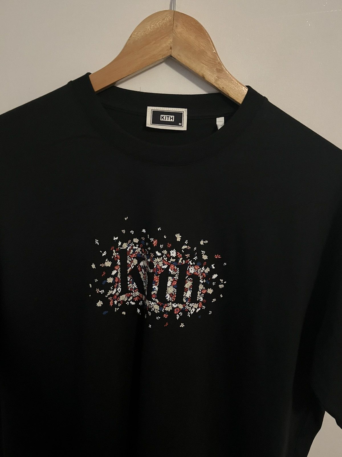 Kith Kith Meadow Serif Tee | Grailed