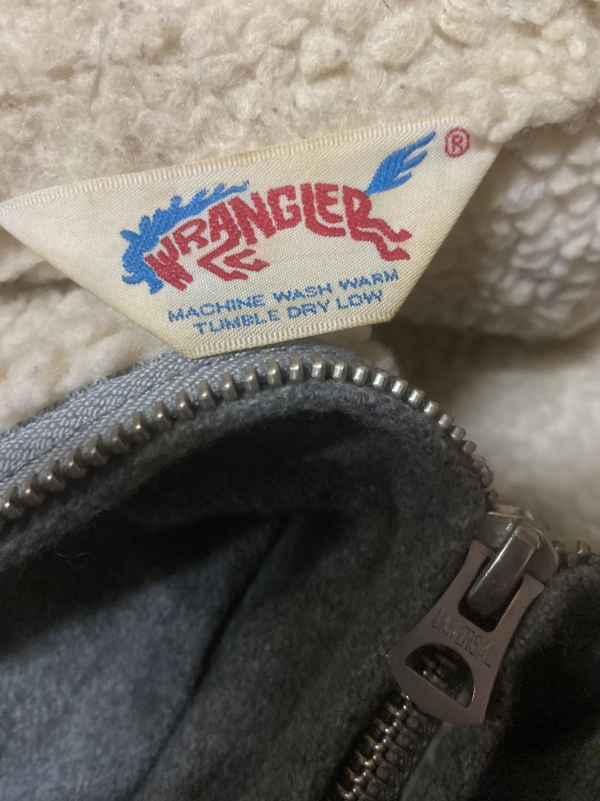 Vintage Vintage Wrangler Sherpa-Lined Work Jacket - Gray Wool Blend Size US M / EU 48-50 / 2 - 9 Thumbnail