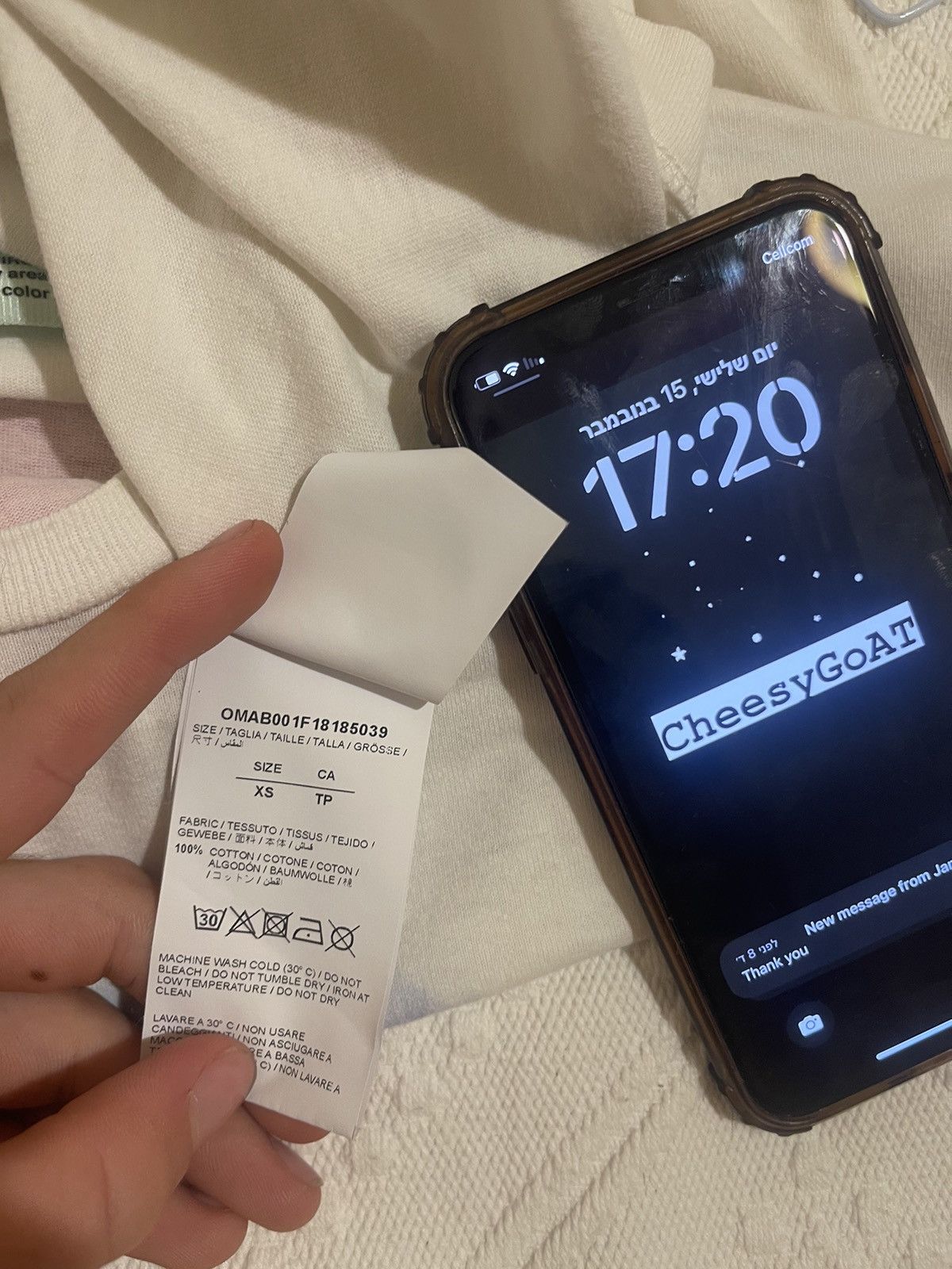 Off-White Off white world hand TEE Size US S / EU 44-46 / 1 - 12 Thumbnail