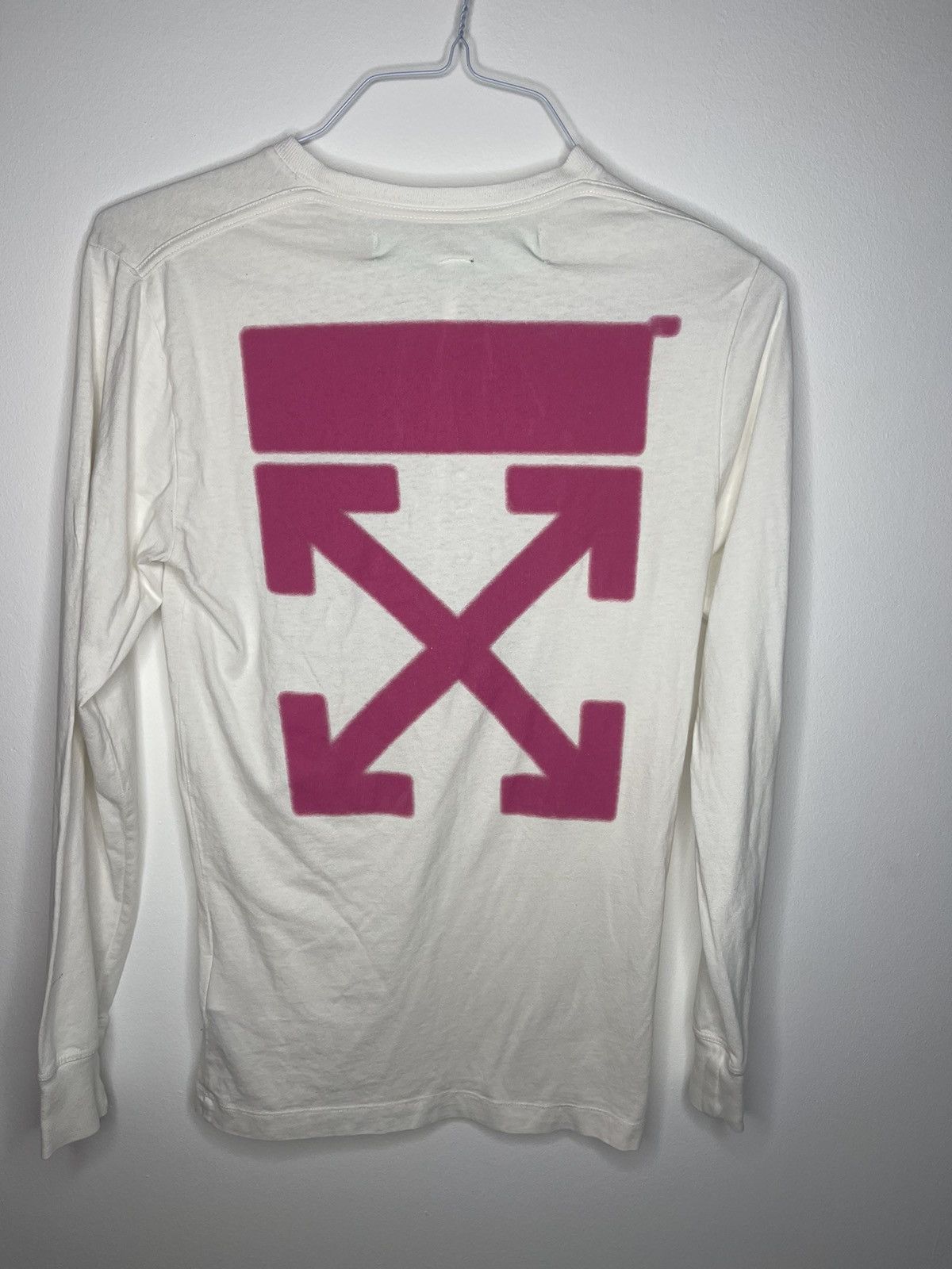 Off-White Off white world hand TEE Size US S / EU 44-46 / 1 - 8 Thumbnail