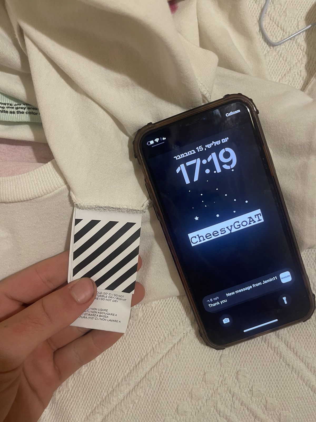 Off-White Off white world hand TEE Size US S / EU 44-46 / 1 - 11 Thumbnail