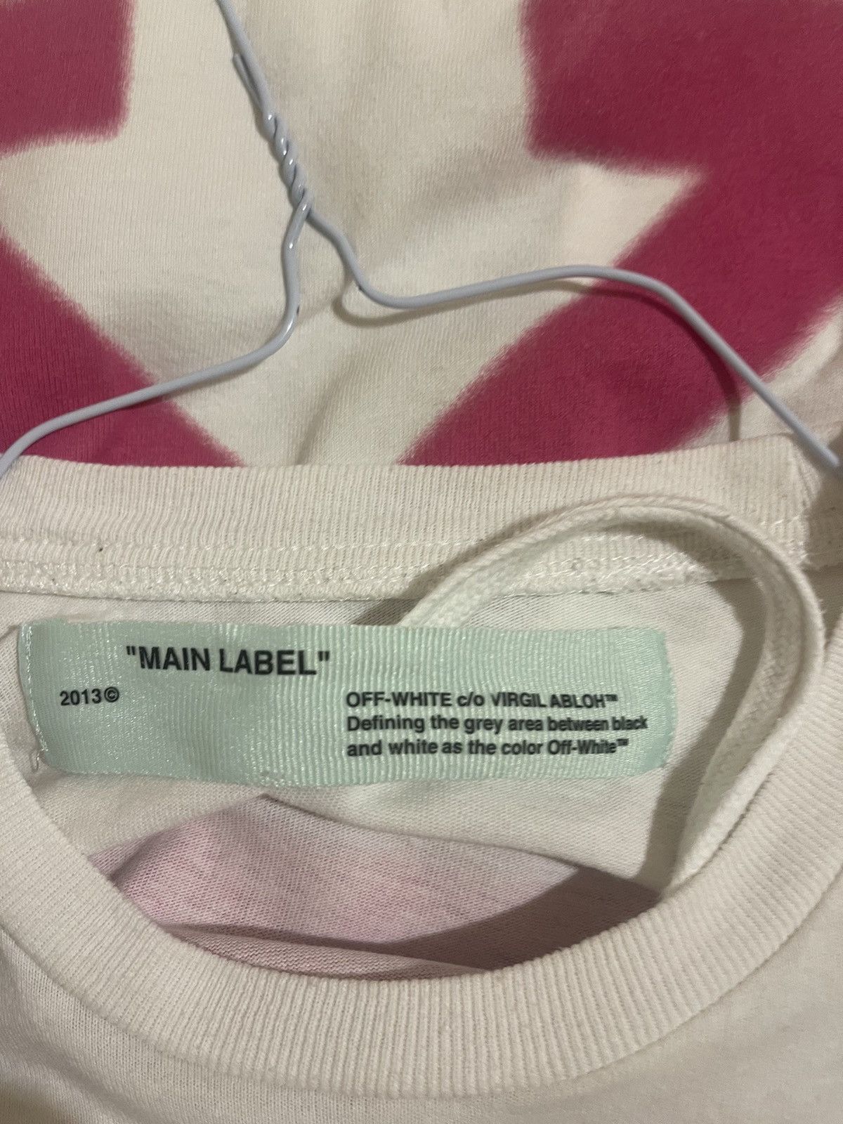 Off-White Off white world hand TEE Size US S / EU 44-46 / 1 - 10 Thumbnail