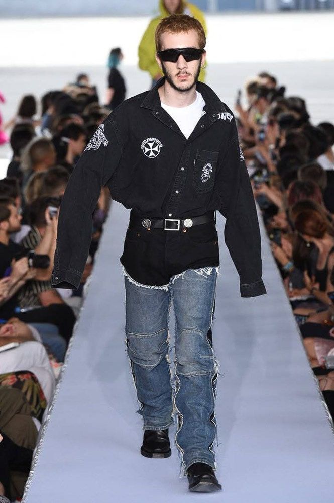 Vetements Vetements SS19 Shirt Size US S / EU 44-46 / 1 - 11 Thumbnail