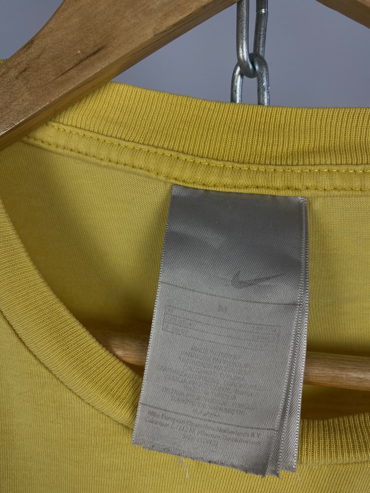 Other Nike T-shirt vintage streetwear yellow size M Size US M / EU 48-50 / 2 - 3 Thumbnail