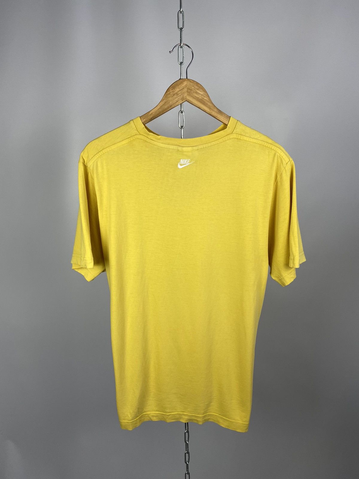 Other Nike T-shirt vintage streetwear yellow size M Size US M / EU 48-50 / 2 - 5 Thumbnail