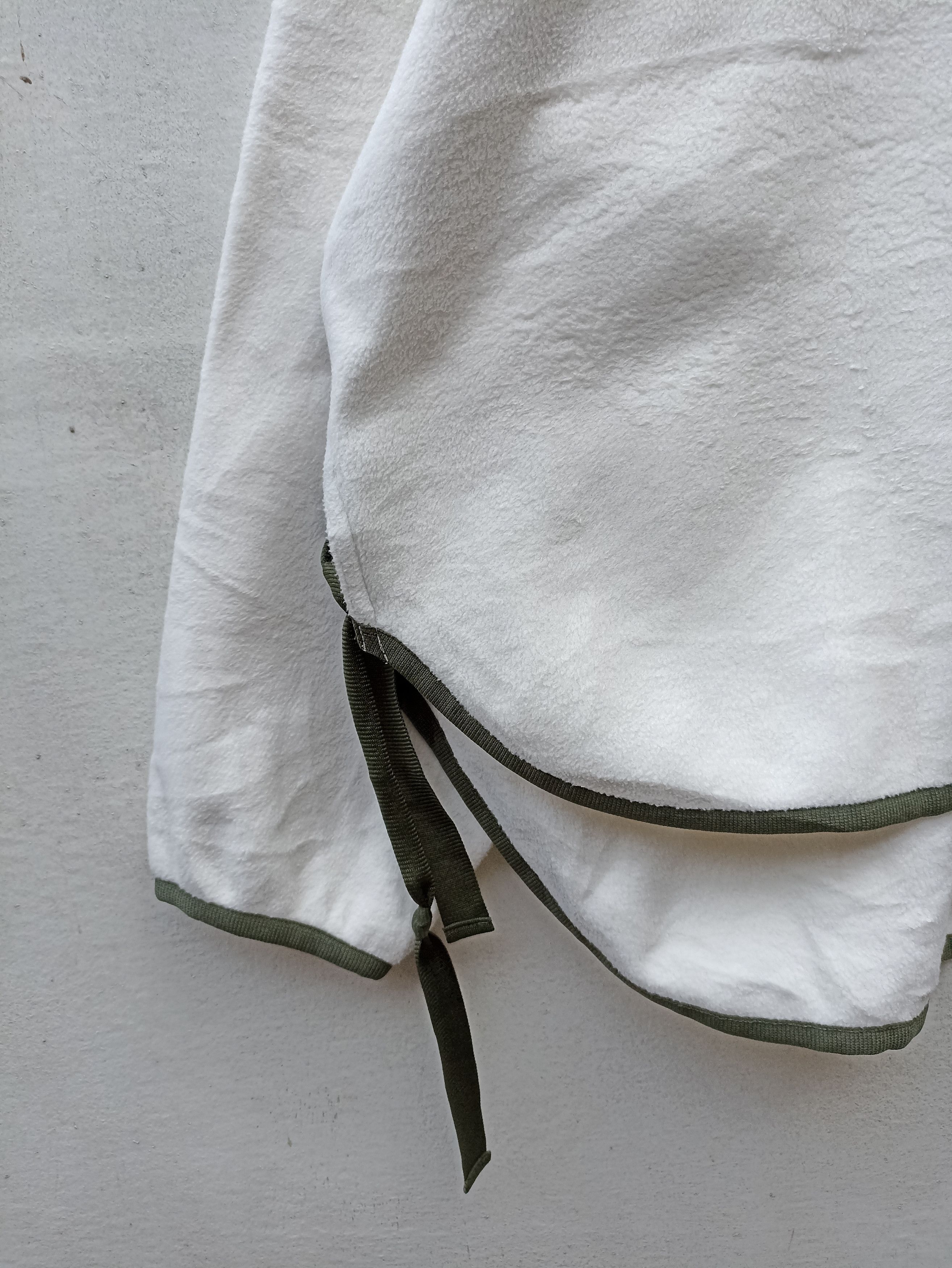 Uniqlo × White Mountaineering Uniqlo X White Mountaineering fleece sweater turtle neck Size US XL / EU 56 / 4 - 5 Thumbnail