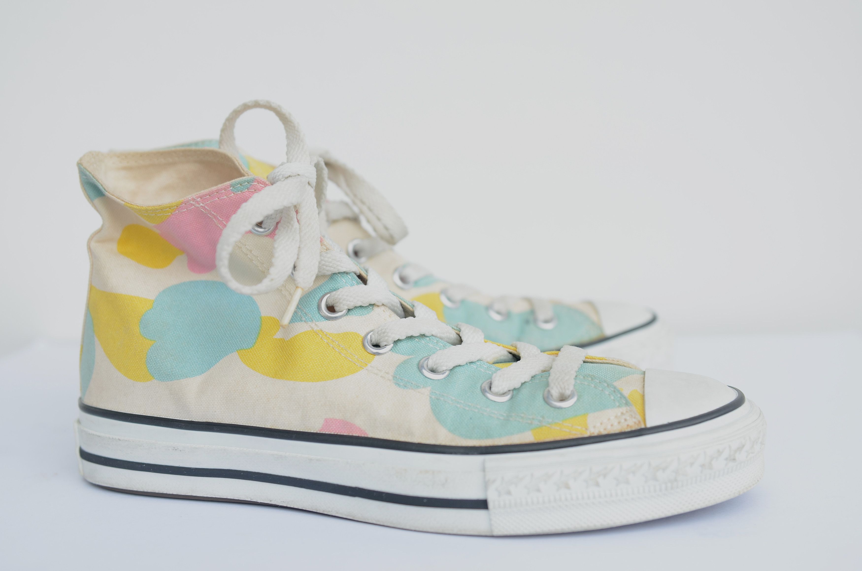 Bape BAPE APESTA COTTON CANDY CAMO SNEAKERS MADE IN JAPAN Size US 7.5 / IT 37.5 - 3 Thumbnail