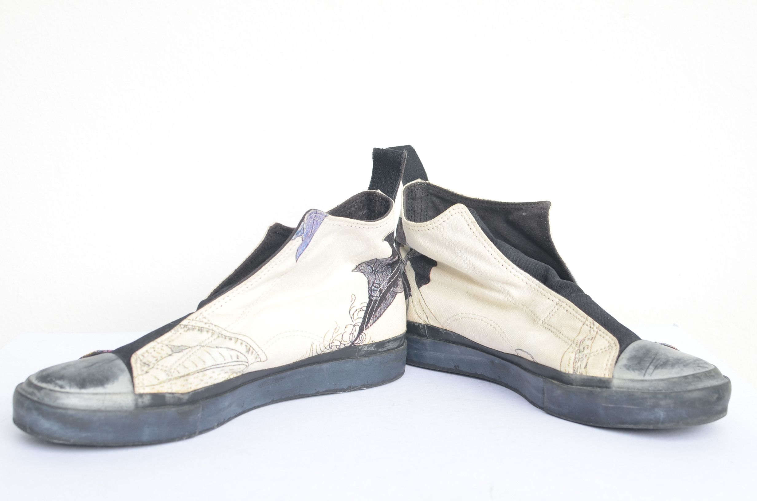 Yohji Yamamoto Y's by Yohji Yamamoto high top distressed sneakers Size US 7 / IT 37 - 9 Thumbnail