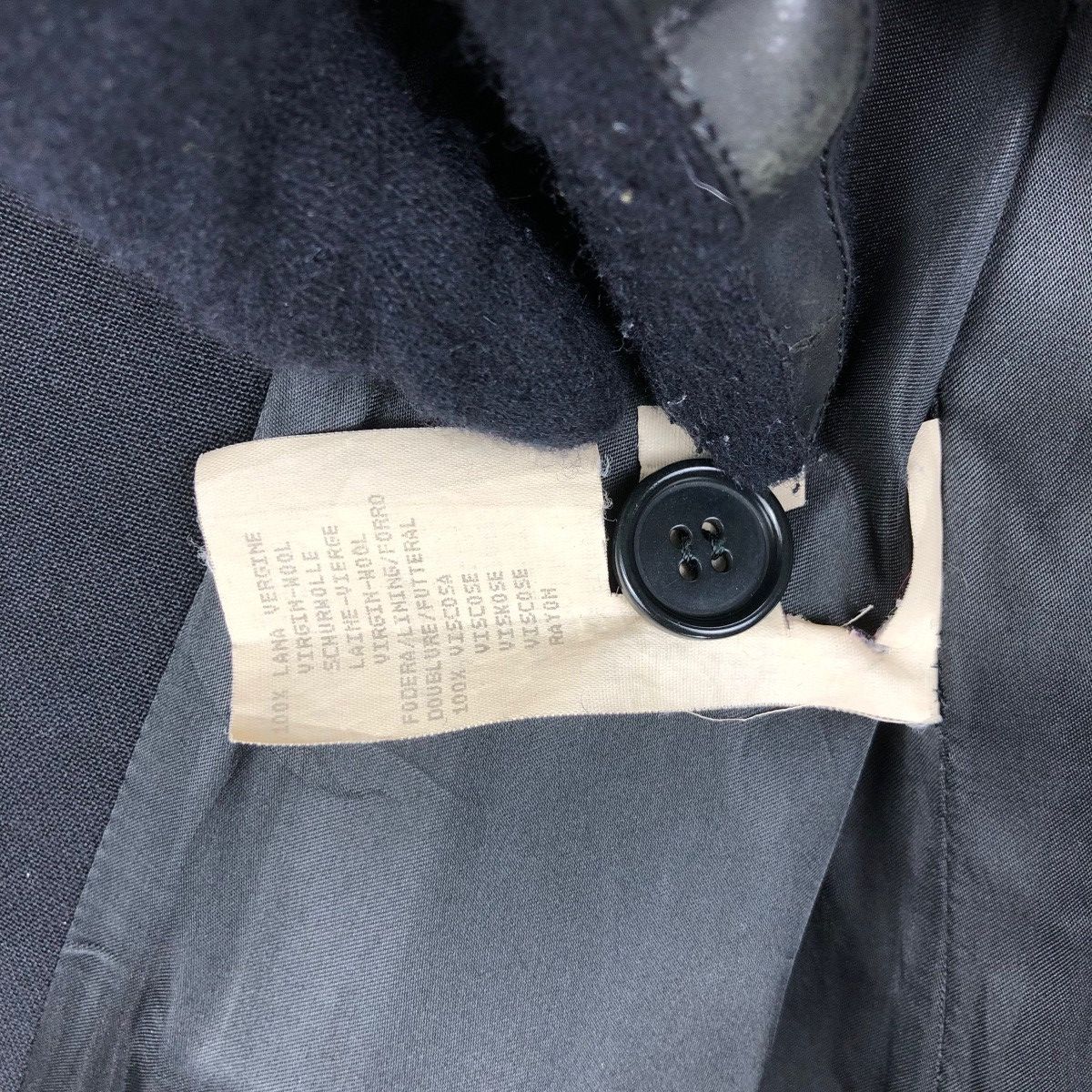 Armani Vintage 90s Armani Collezioni Antinea Overcoat Size US XS / EU 42 / 0 - 9 Thumbnail