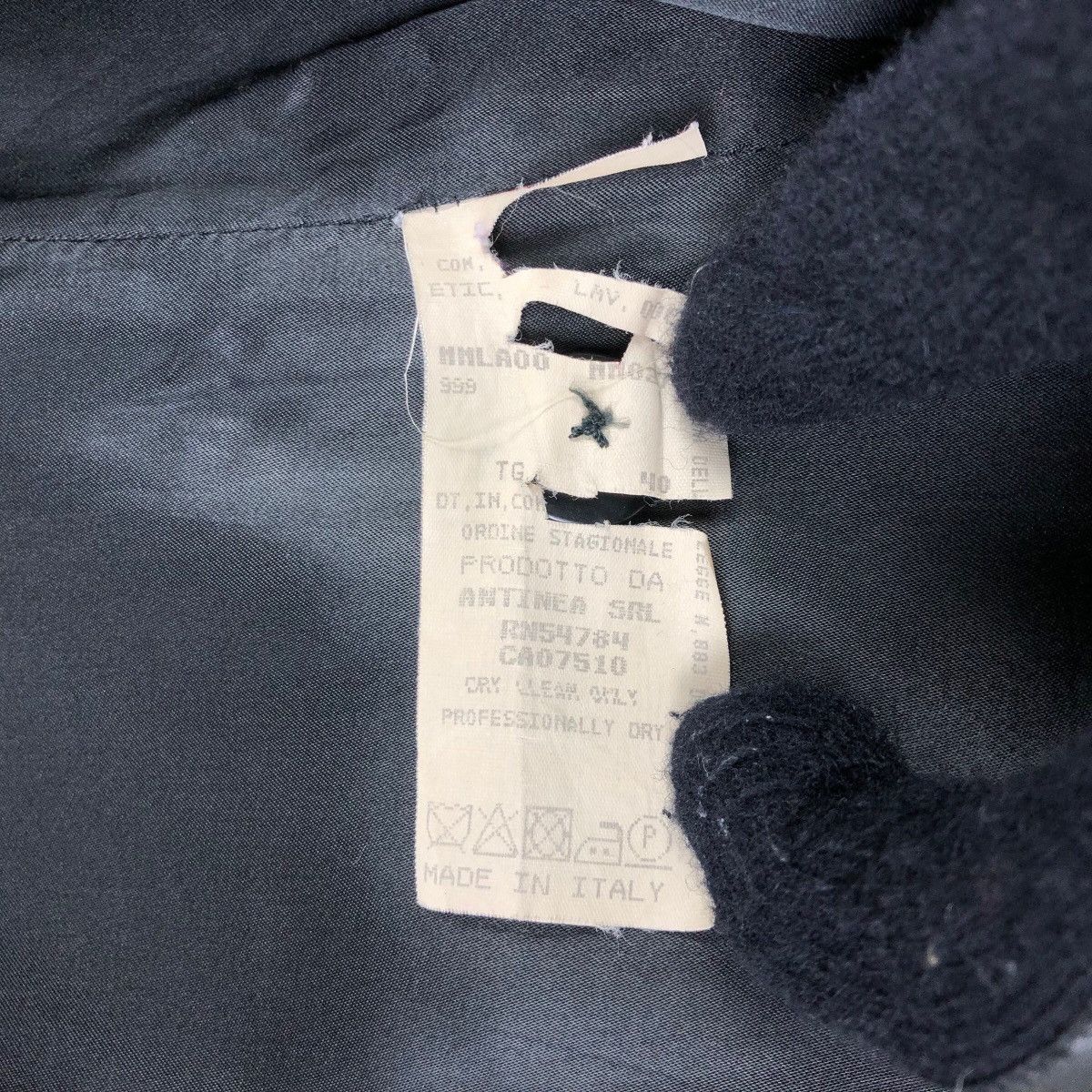 Armani Vintage 90s Armani Collezioni Antinea Overcoat Size US XS / EU 42 / 0 - 8 Thumbnail