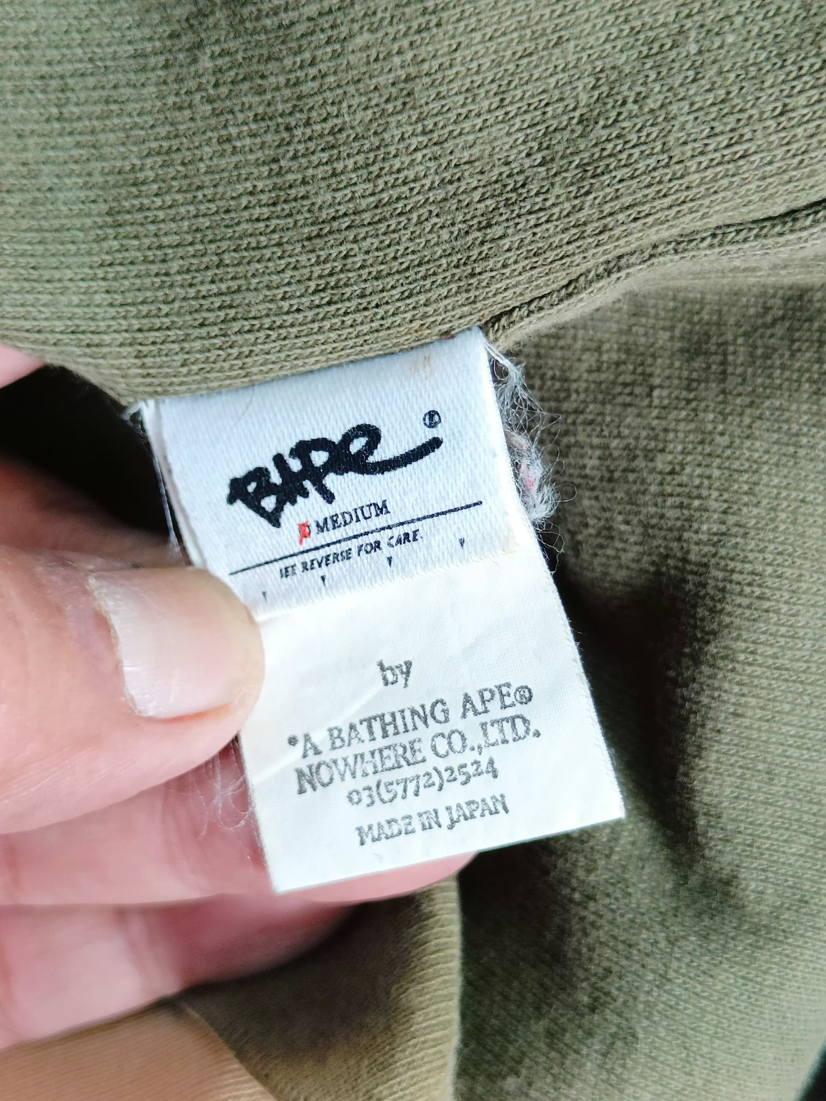 Bape × Nigo BAPE Reversible Spell Out Camouflage Sweatshirt Size US M / EU 48-50 / 2 - 7 Thumbnail