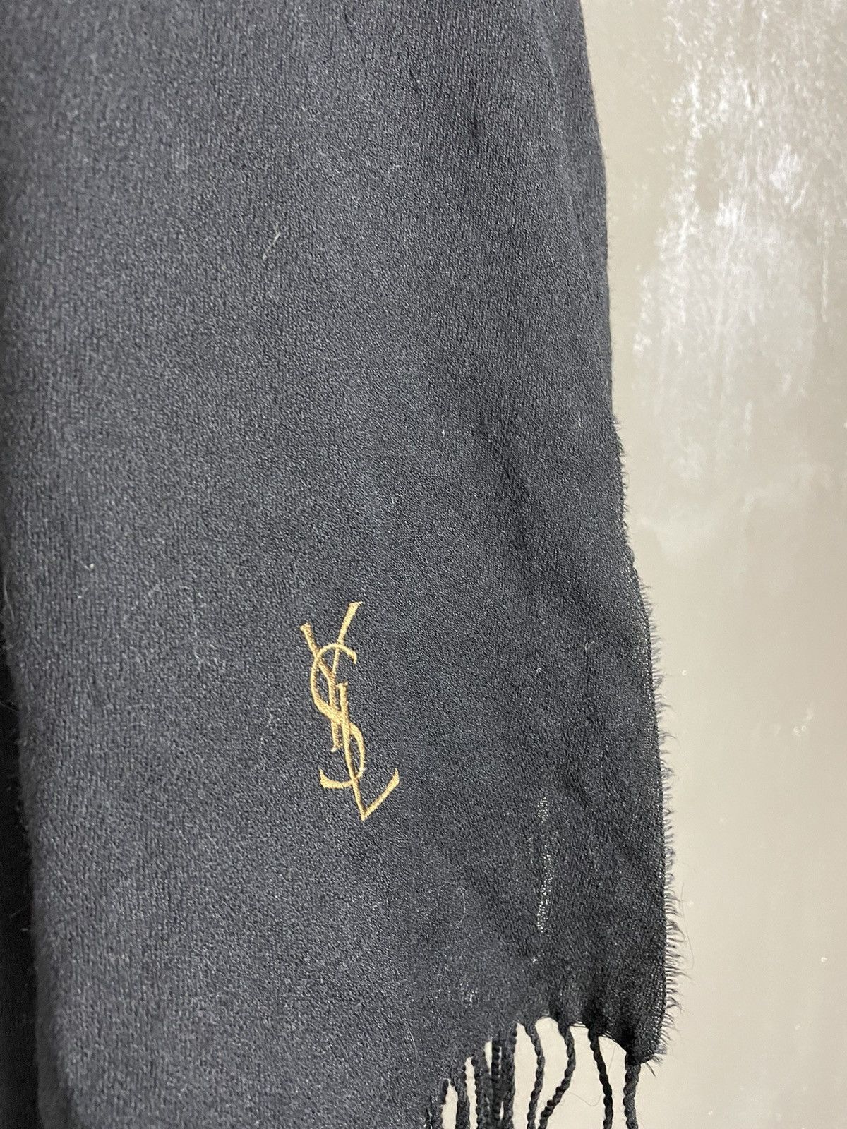 Yves Saint Laurent Yves Saint Lauren Muffler / Scarf Size ONE SIZE - 10 Thumbnail