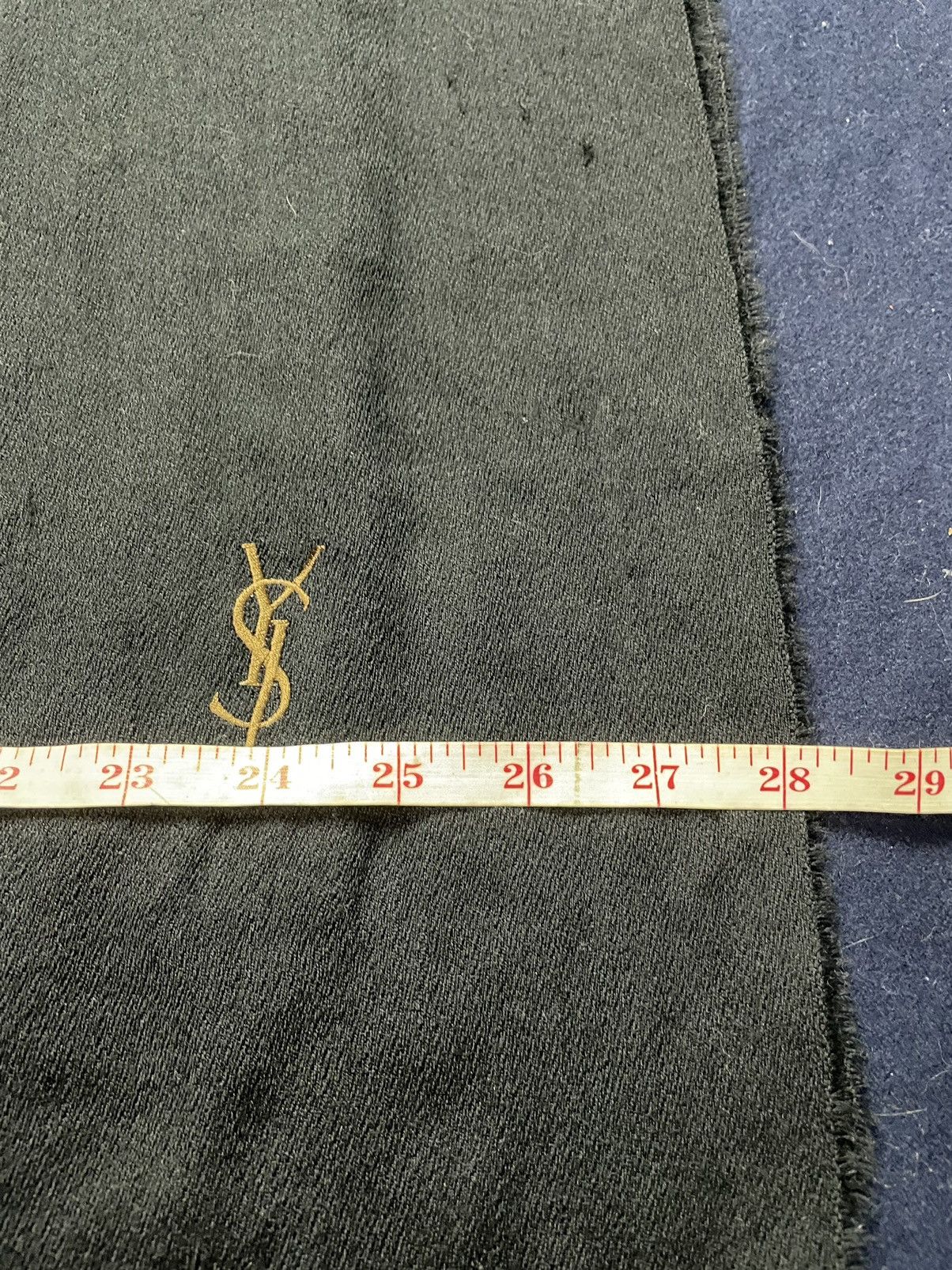 Yves Saint Laurent Yves Saint Lauren Muffler / Scarf Size ONE SIZE - 5 Thumbnail