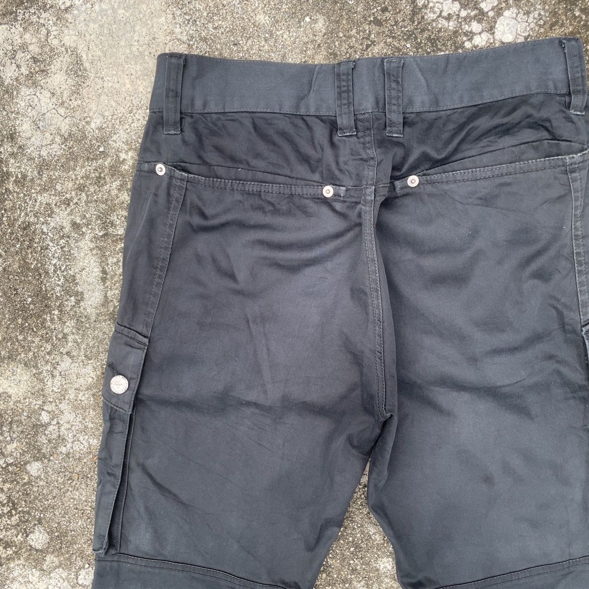 Katharine Hamnett London Vintage Katharine Hamnet London Tactical Cargo Pants Size US 30 / EU 46 - 10 Thumbnail