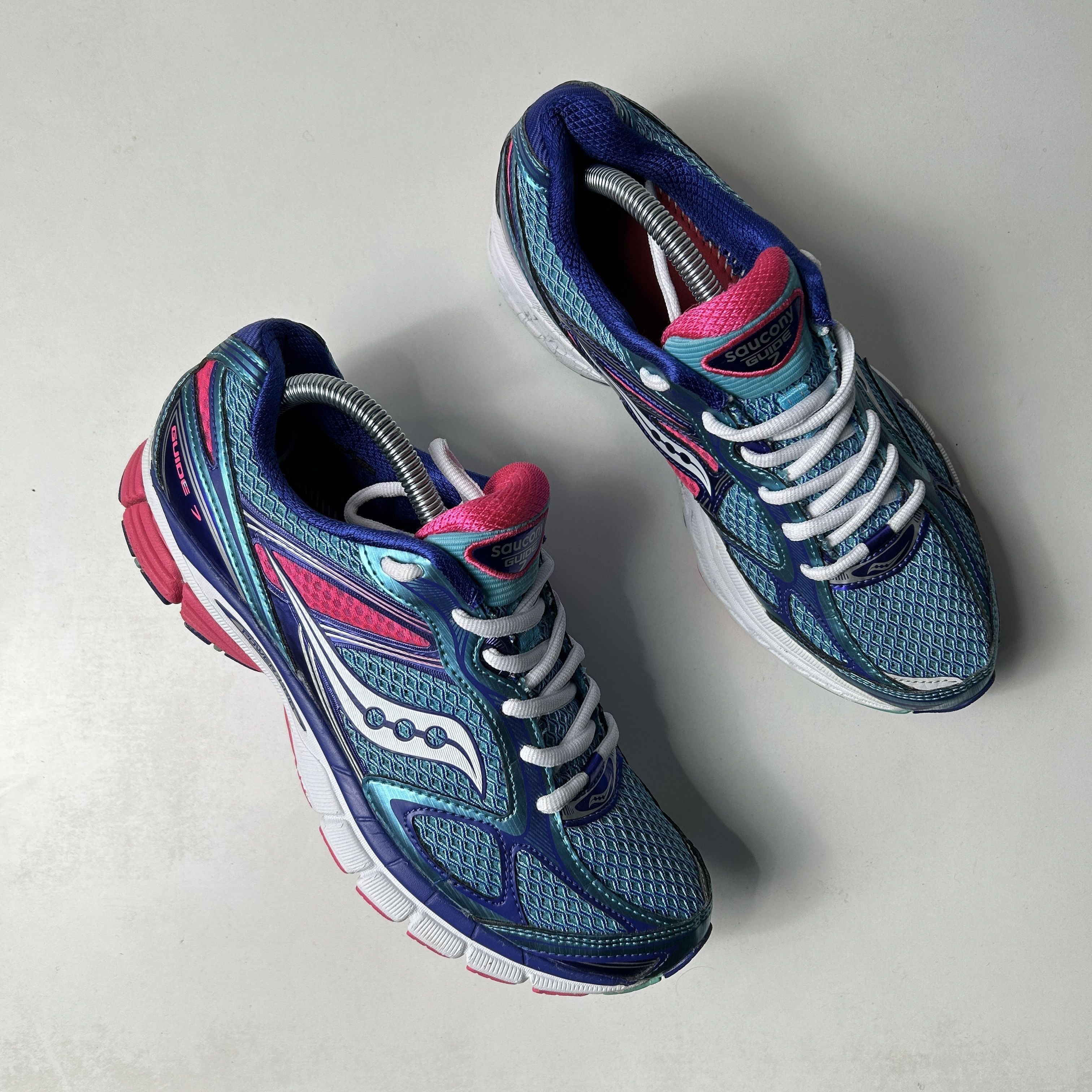Saucony guide 7 red clearance