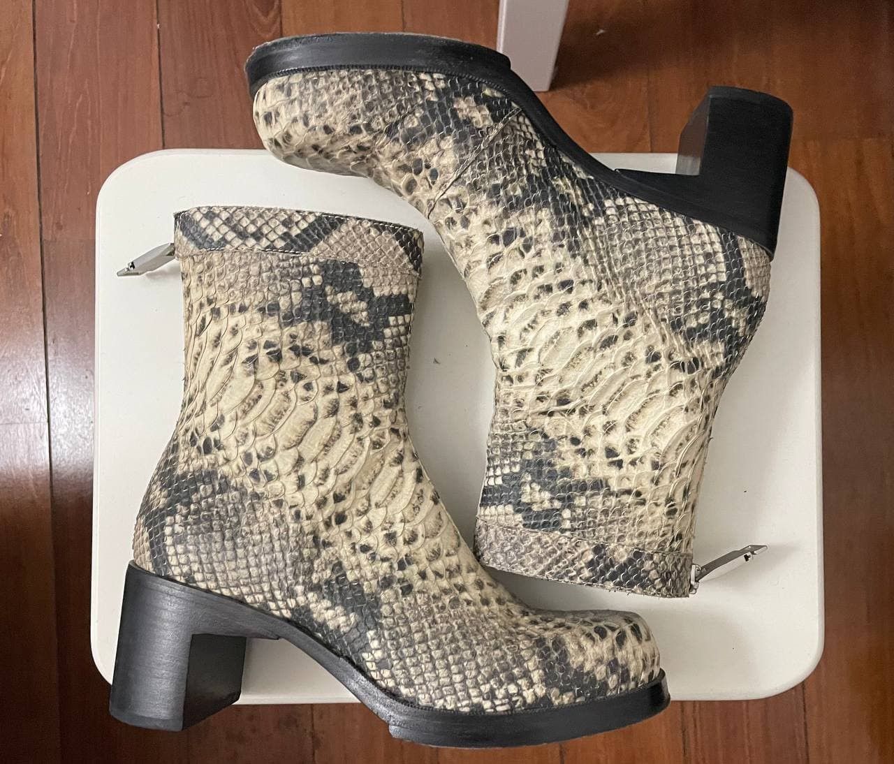 1017 ALYX 9SM Bowie Heels Embossed leather snakeskin Size US 7 / EU 40 - 1 Thumbnail