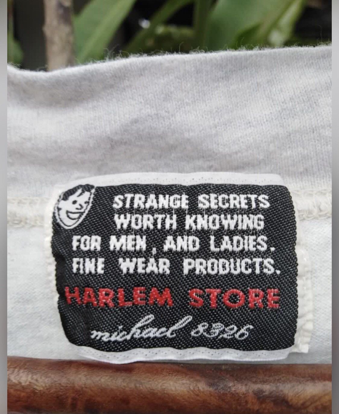 Japanese Brand × Vintage Vintage Harlem Store Michael 8326 Big Printed Tee Size US XL / EU 56 / 4 - 3 Thumbnail