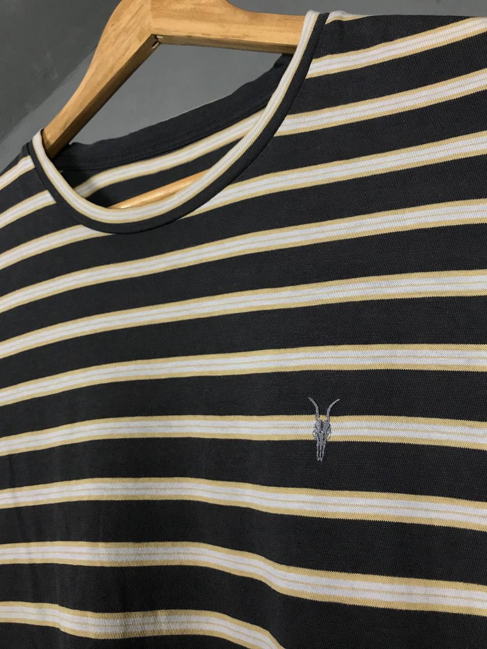 Allsaints Allsaints luxury streetwear multicolor tee Size US L / EU 52-54 / 3 - 3 Thumbnail