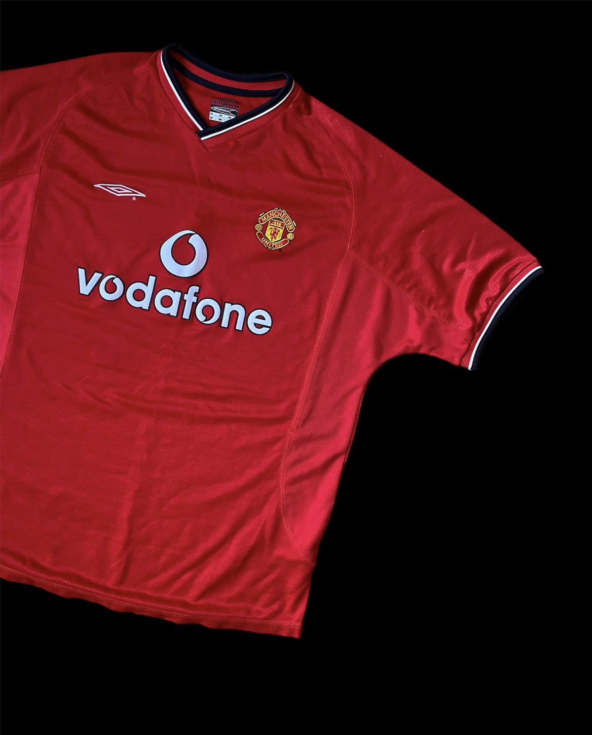 Umbro Umbro Manchester United vintage red soccer jersey Size US L / EU 52-54 / 3 - 4 Thumbnail
