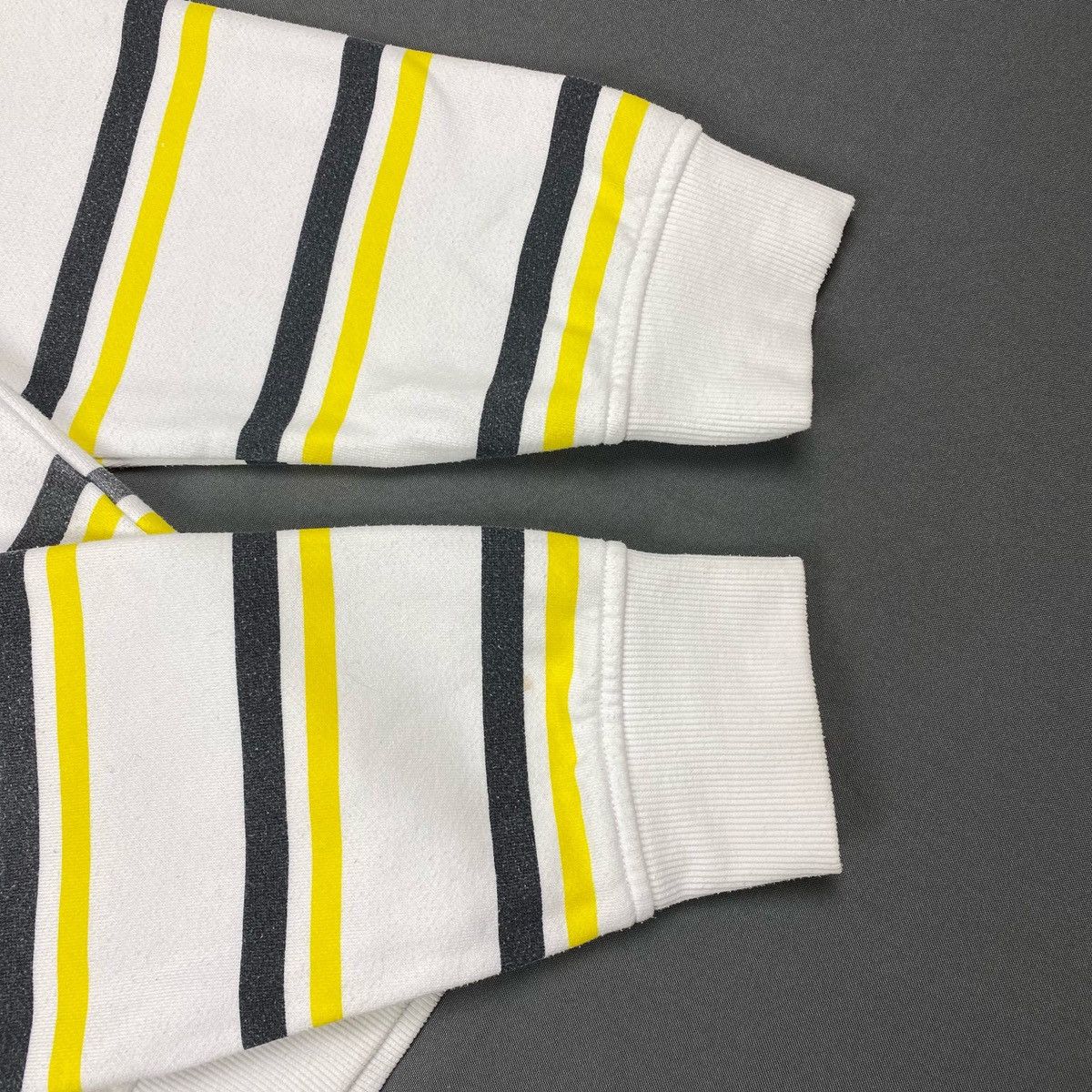 Karl Kani Karl Kani Striped Sweatshirt Size US XL / EU 56 / 4 - 6 Thumbnail